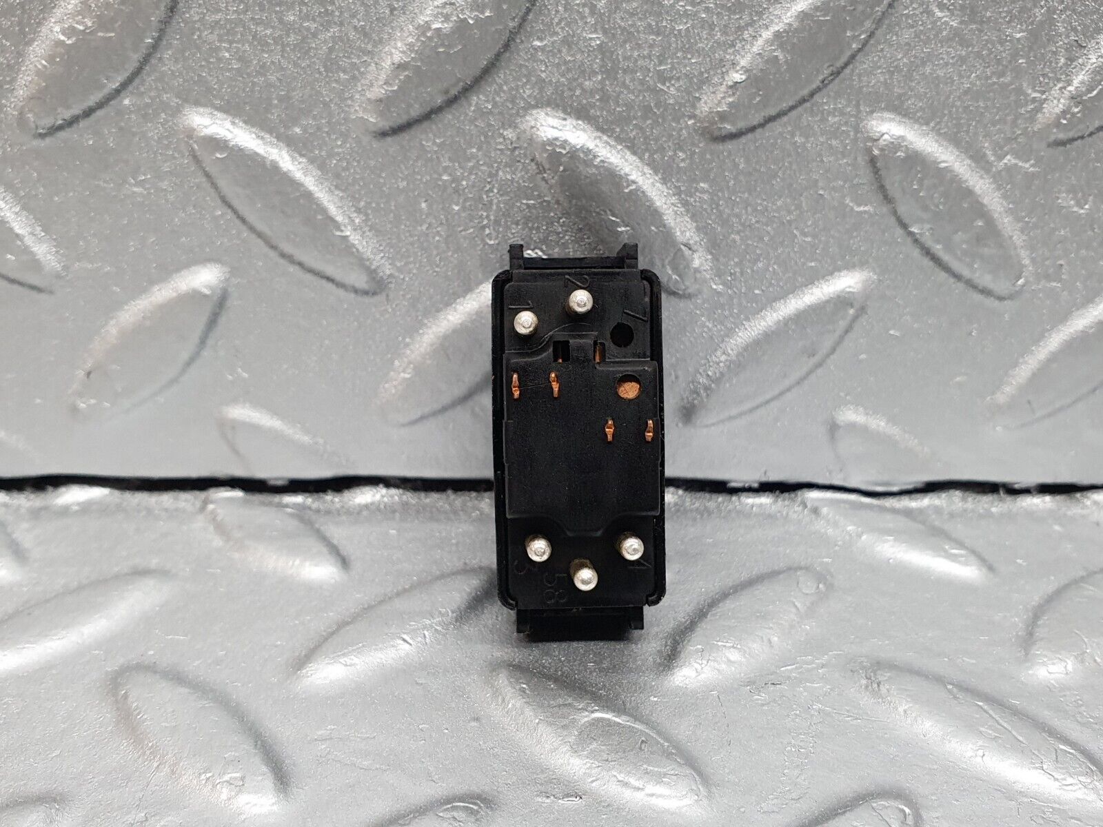 41646 Mercedes-Benz W124 200E Electric Window Switch Right 1248204510