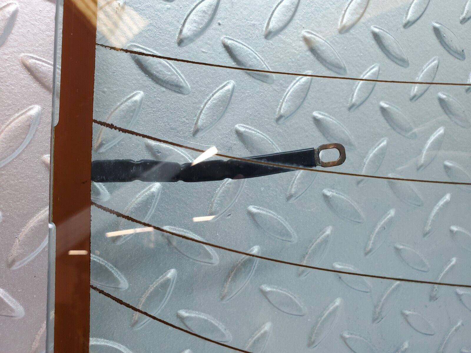 44368 Mercedes-Benz W123 280E Rear Heated Windscreen Glass