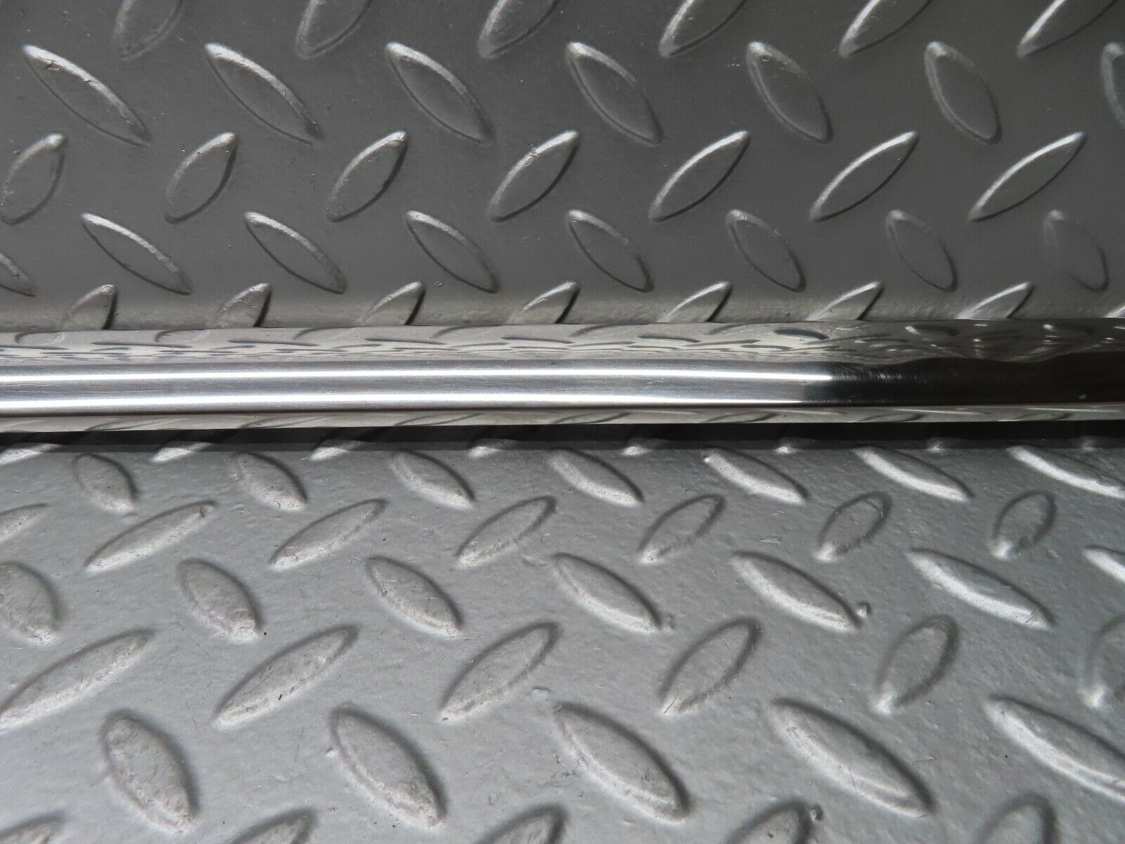 20544 Mercedes-Benz R107 450SL Right Skirt Chrome Trim Strip