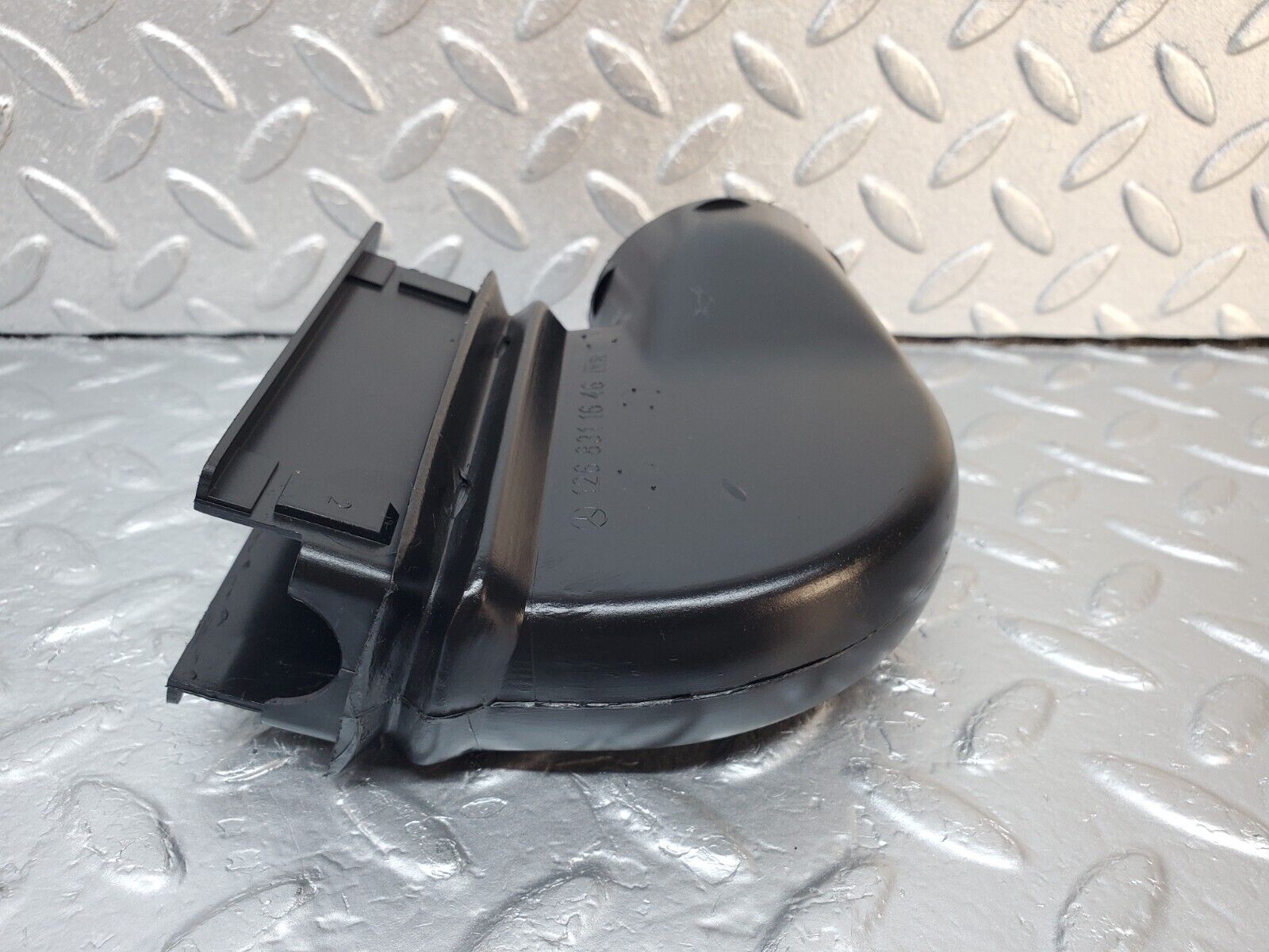 45928 Mercedes-Benz W126 420SE Heating Air Duct Right 1268311646 1268310830