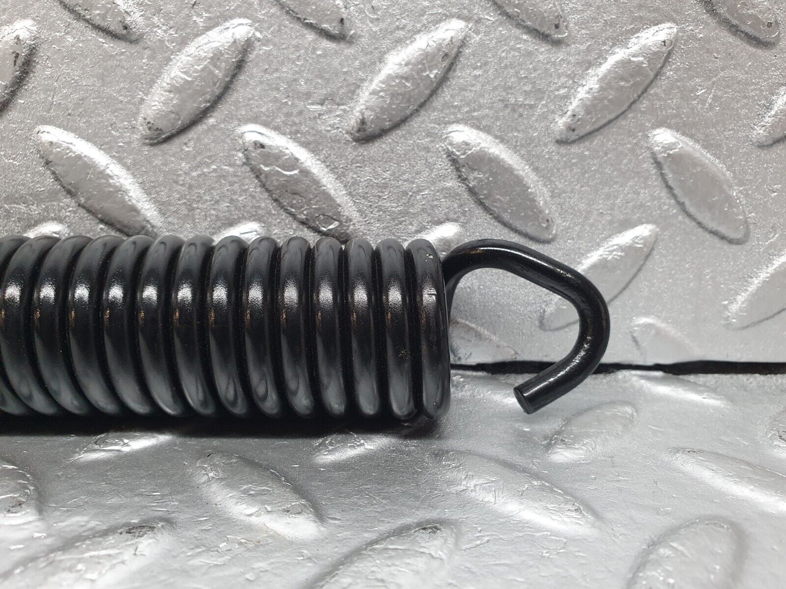 44168 Mercedes-Benz C123 230CE Coupe Bonnet Hinge Spring