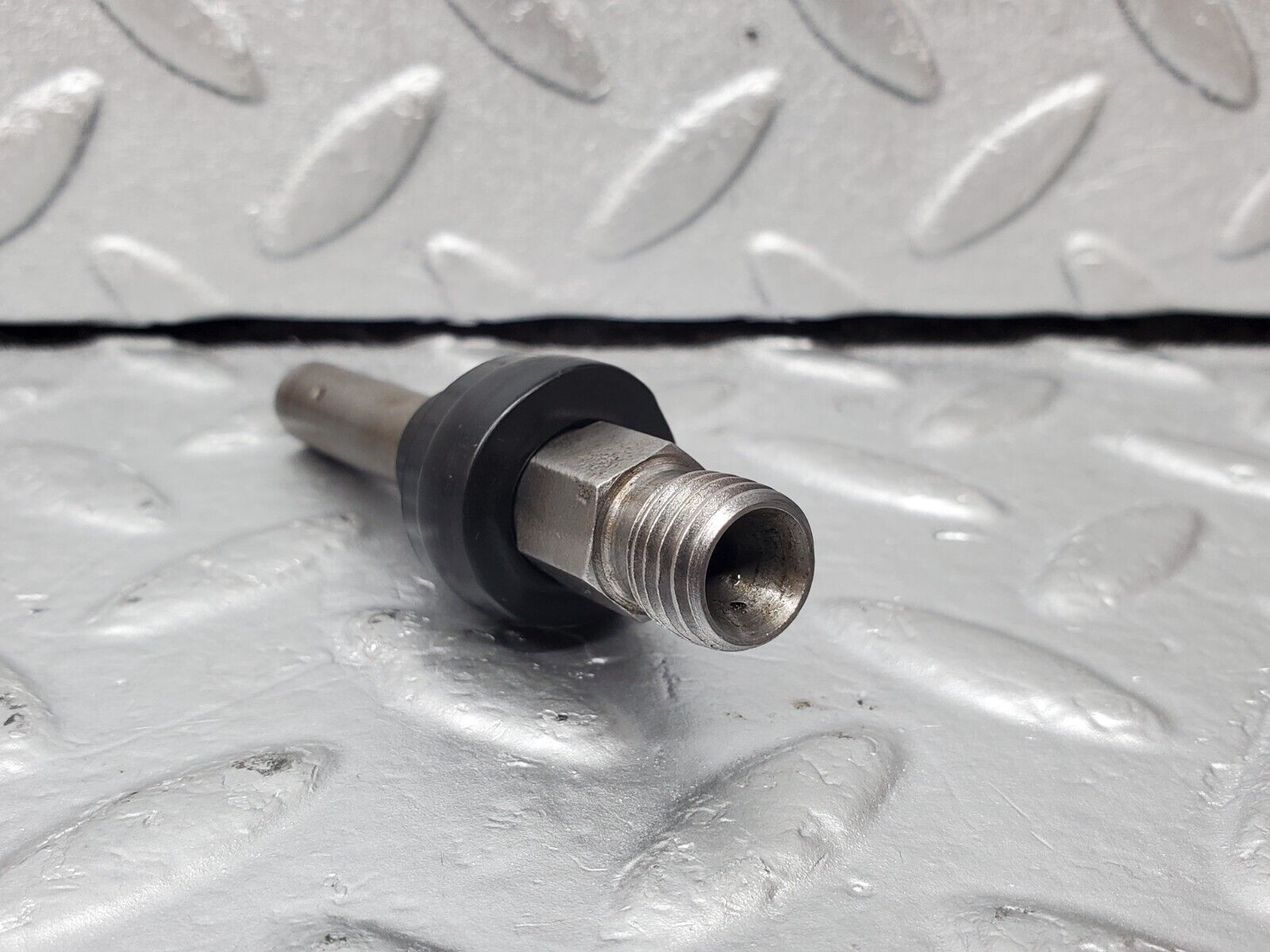 45466 Mercedes-Benz 280E M110.988 Fuel Injector Bosch 0437502010