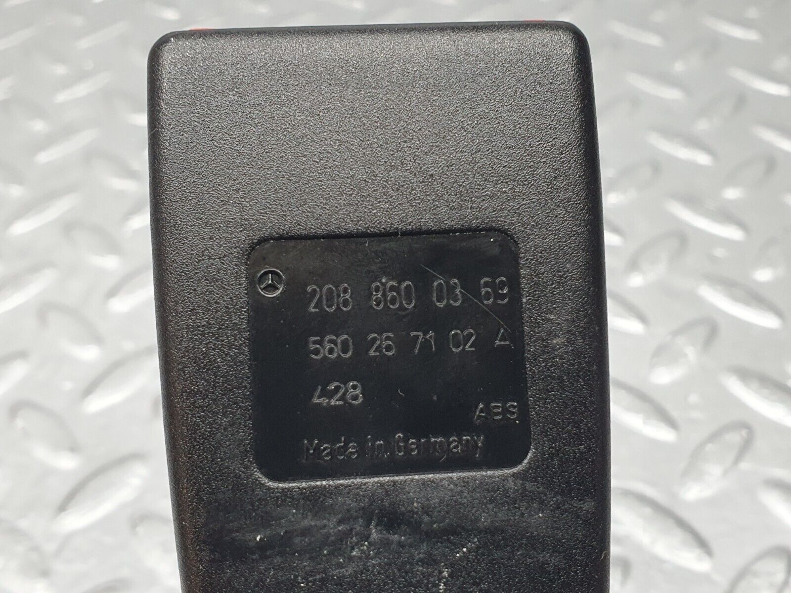 41986 Mercedes-Benz W202 C200 Front Right Seat Belt With Buckles 2018680222 1248600088 2088600369