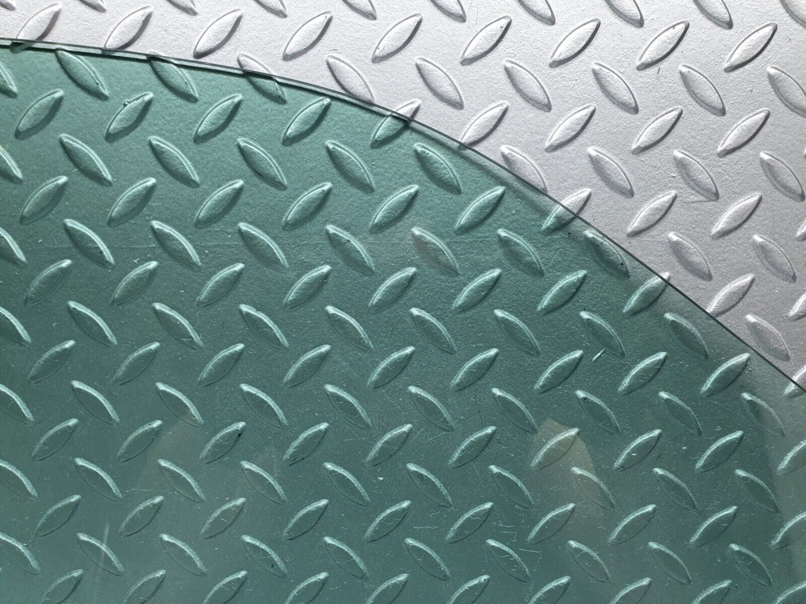 41994 Mercedes-Benz W202 C200 Front Left Door Window Glass