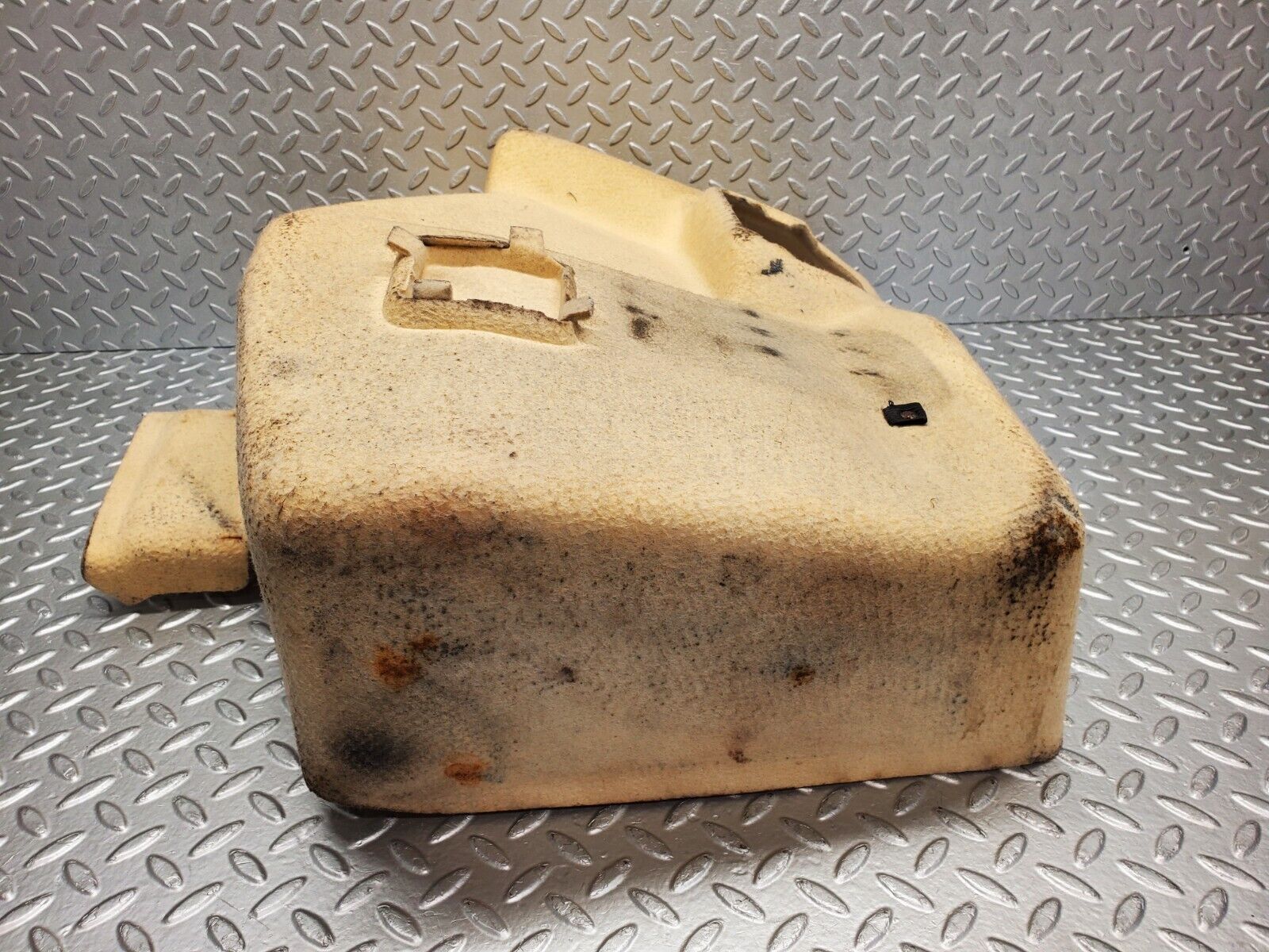 46890 Mercedes-Benz R129 320SL Coupe Trunk Cover Panel Left Side Beige 1296900098