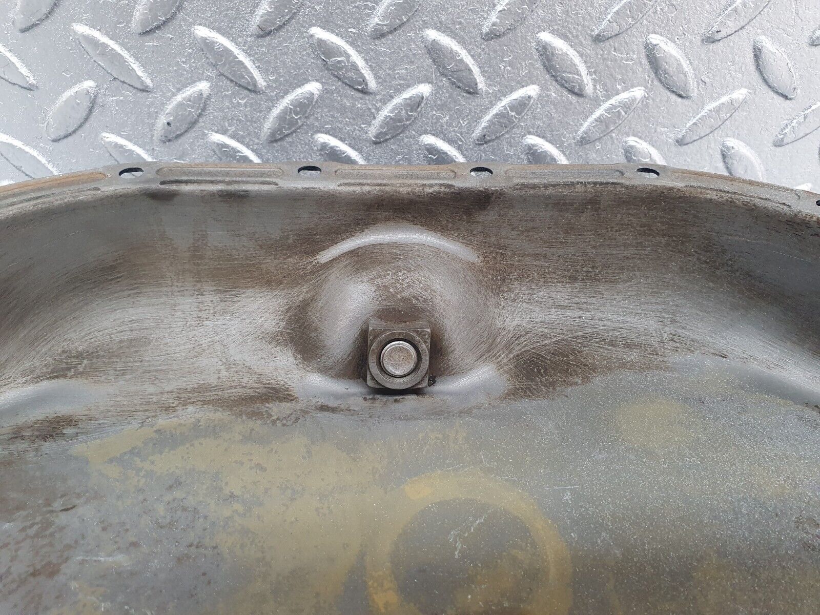 43623 Mercedes-Benz C126 380SEC Coupe Oil Pan Oil Sump