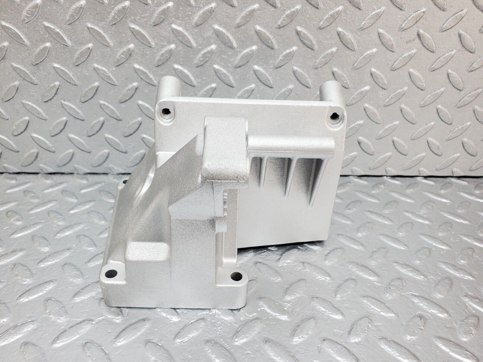 45081 Mercedes-Benz R129 300SL Coupe Power Steering Pump Bracket 1031310935