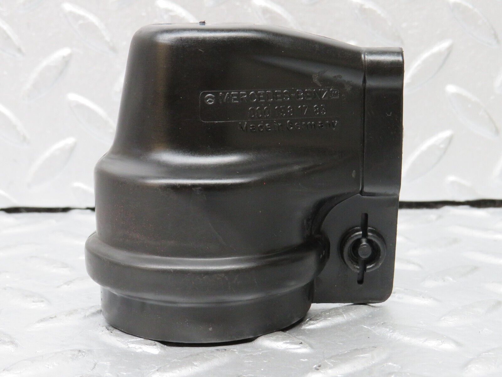 35343 Mercedes-Benz R107 280SL Ignition Coil Protective Cap 0001581785