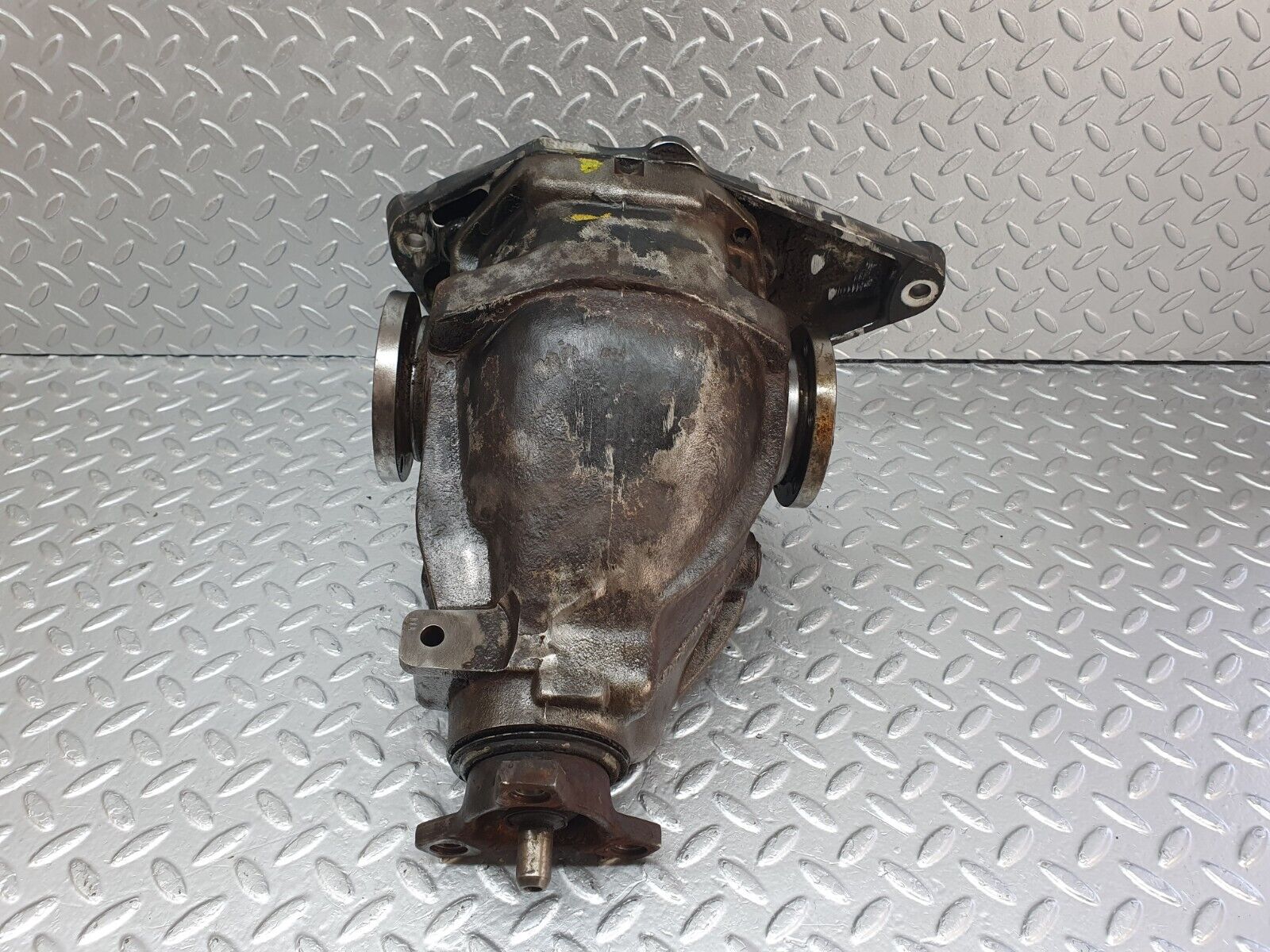 42629 Mercedes-Benz R129 320SL Coupe Rear Differential Ratio 3.70 2103510805