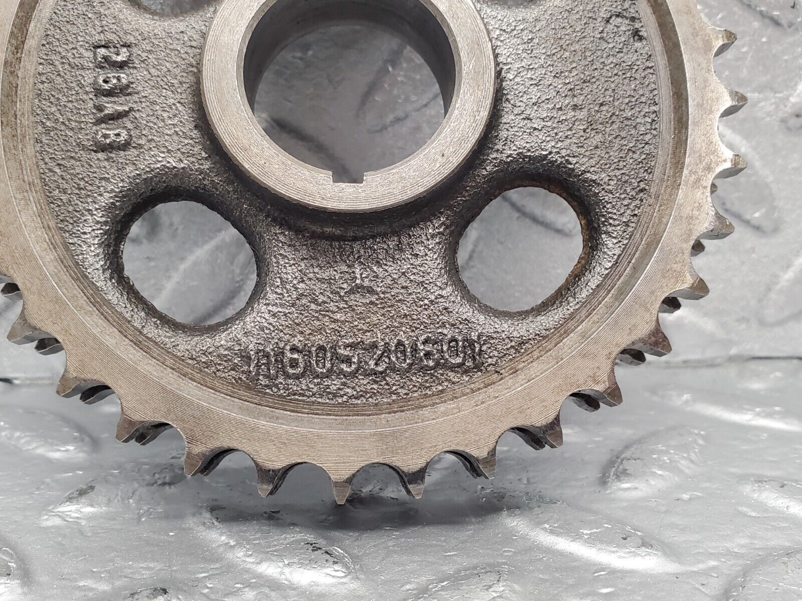 46272 Mercedes-Benz W126 420SE Camshaft Timing Gear Sprocket 1160520601