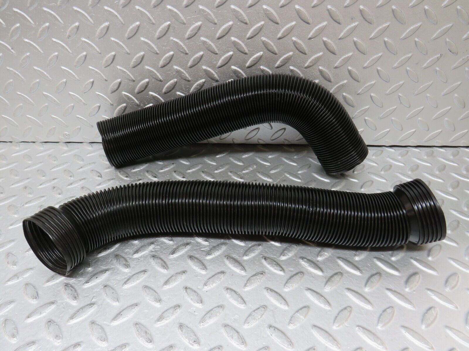 35496 Mercedes-Benz R107 280SL Dash Air Vent Pipe 2x