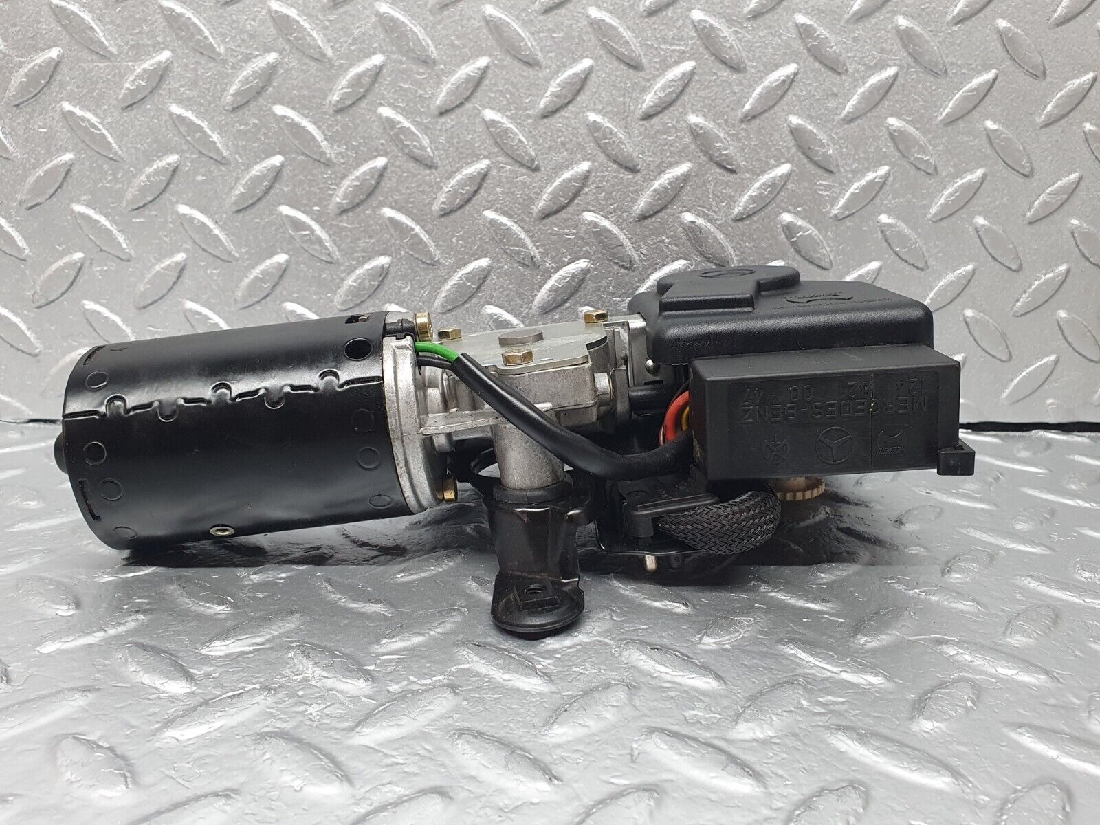 42789 Mercedes-Benz W201 190 2.0L Sunroof Motor Webasto With Relay 1248210047