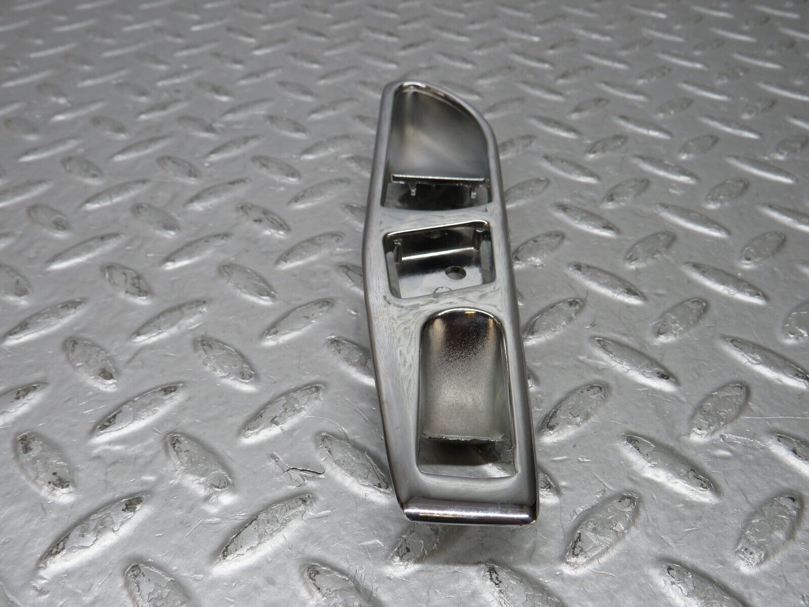 35409 Mercedes-Benz R107 280SL Interior Door Handle Chrome Surround Right