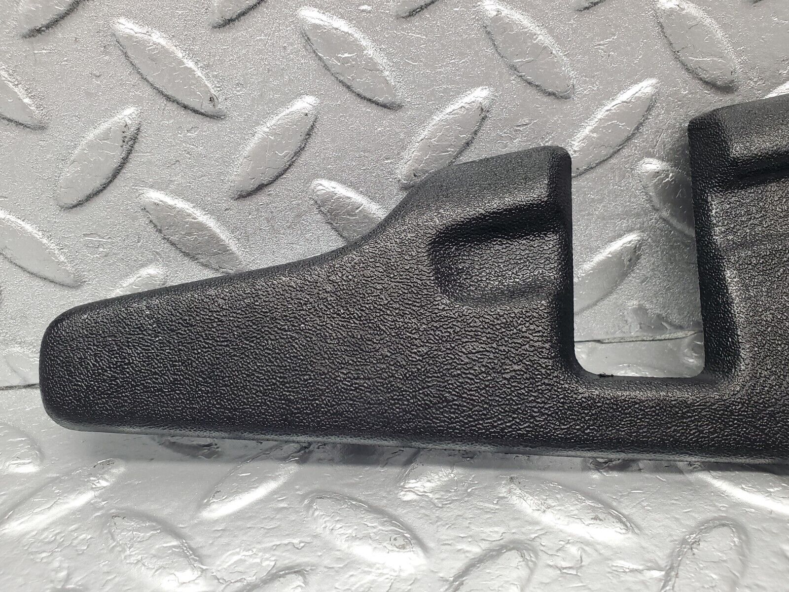 46518 Mercedes-Benz C123 280CE Coupe Front Left Seat Cover Trim Black 1239100518