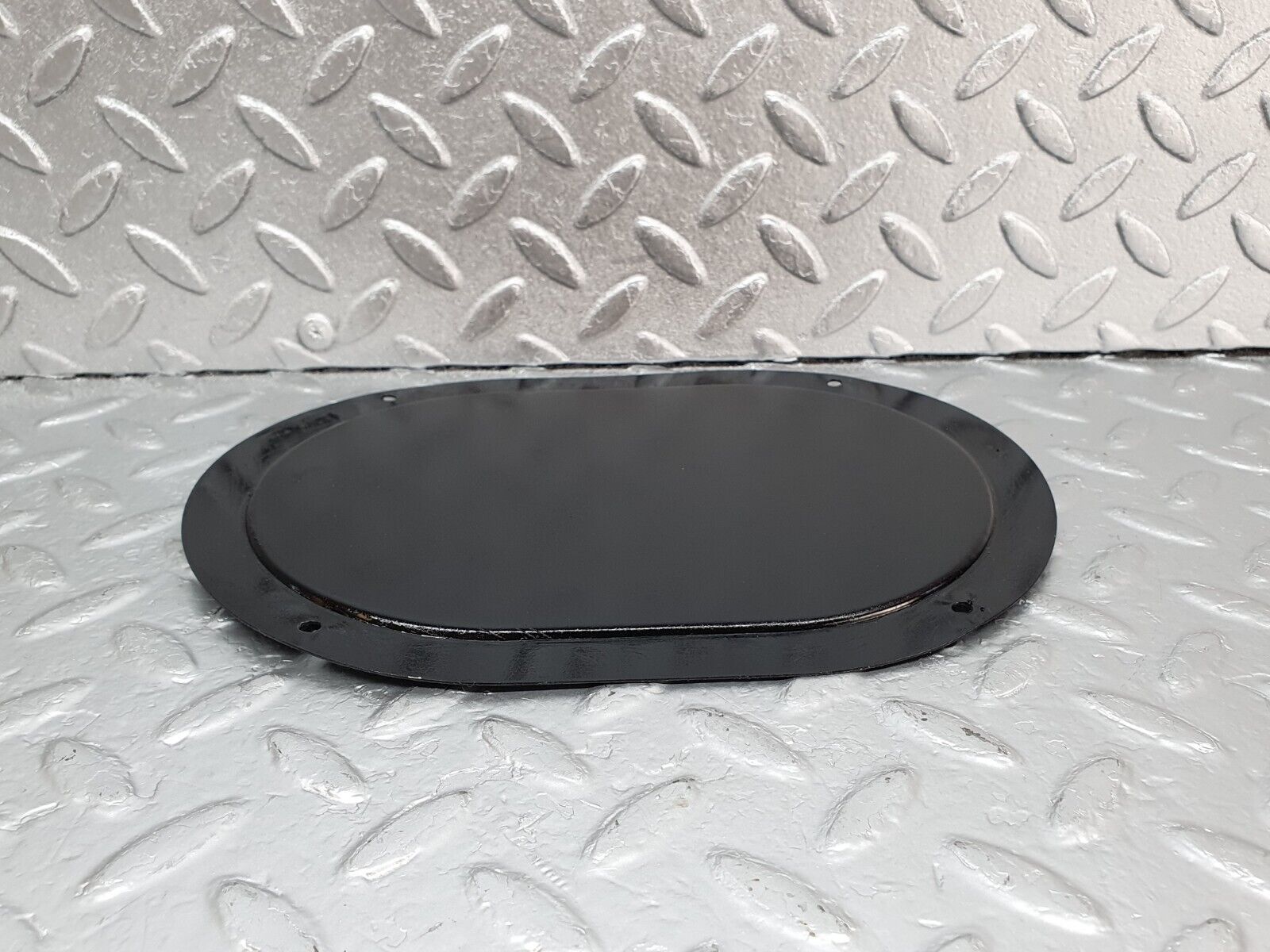 43724 Mercedes-Benz C126 380SEC Coupe Rear Window Access Panel