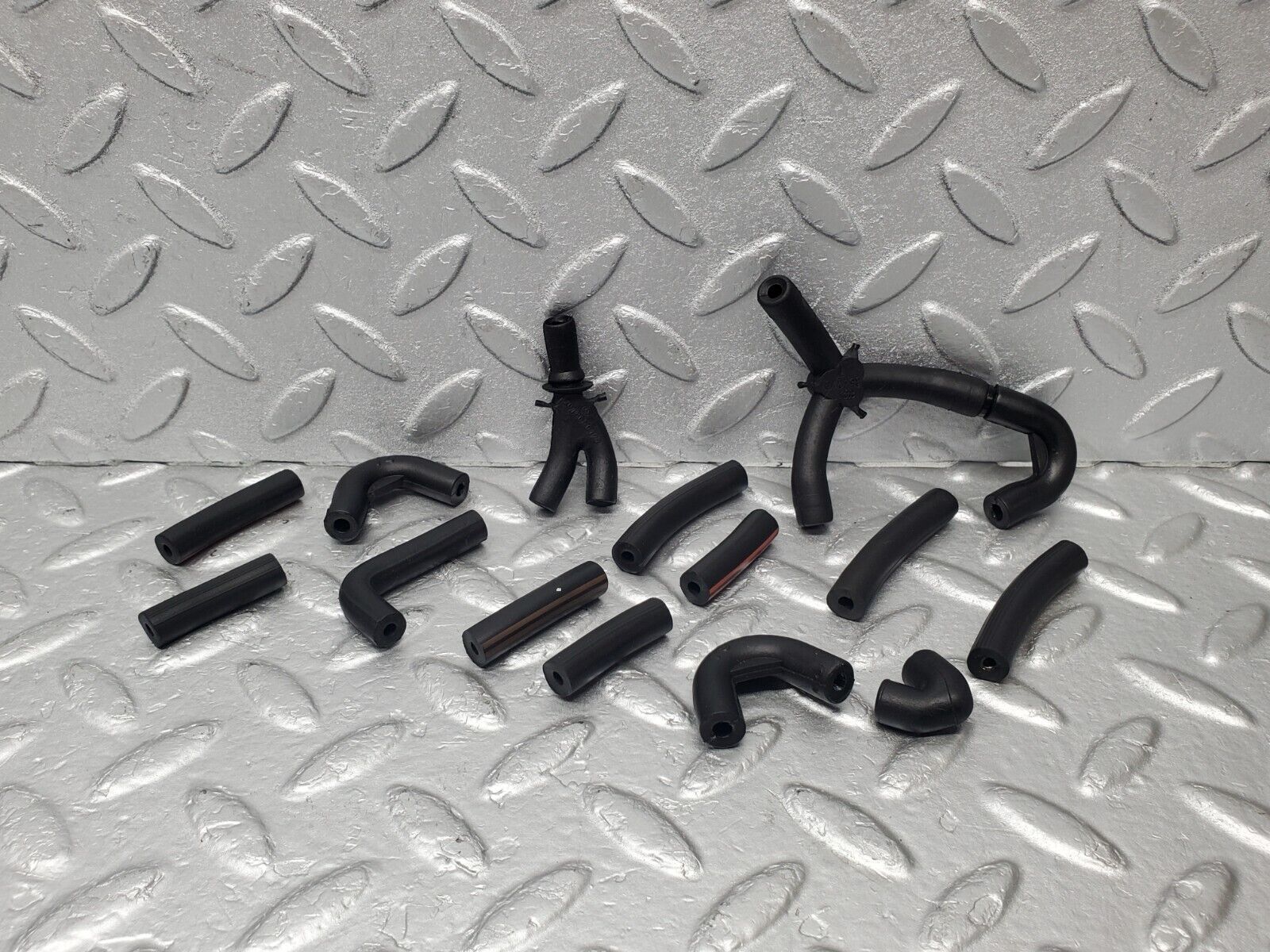 46058 Mercedes-Benz W126 420SE Vacuum Pipe Hose Set