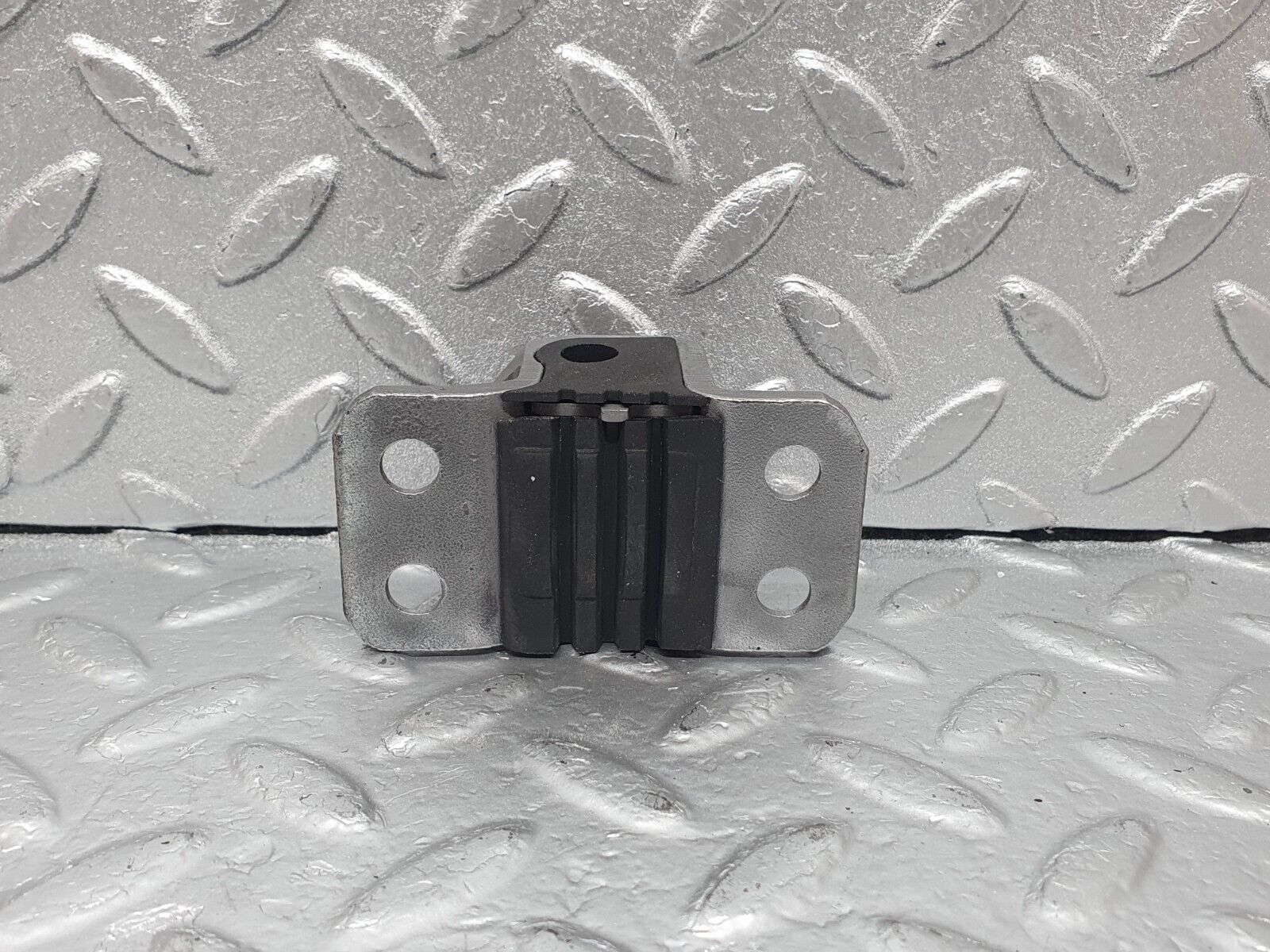 43564 Mercedes-Benz C126 380SEC Coupe Door Lock Latch Left Side