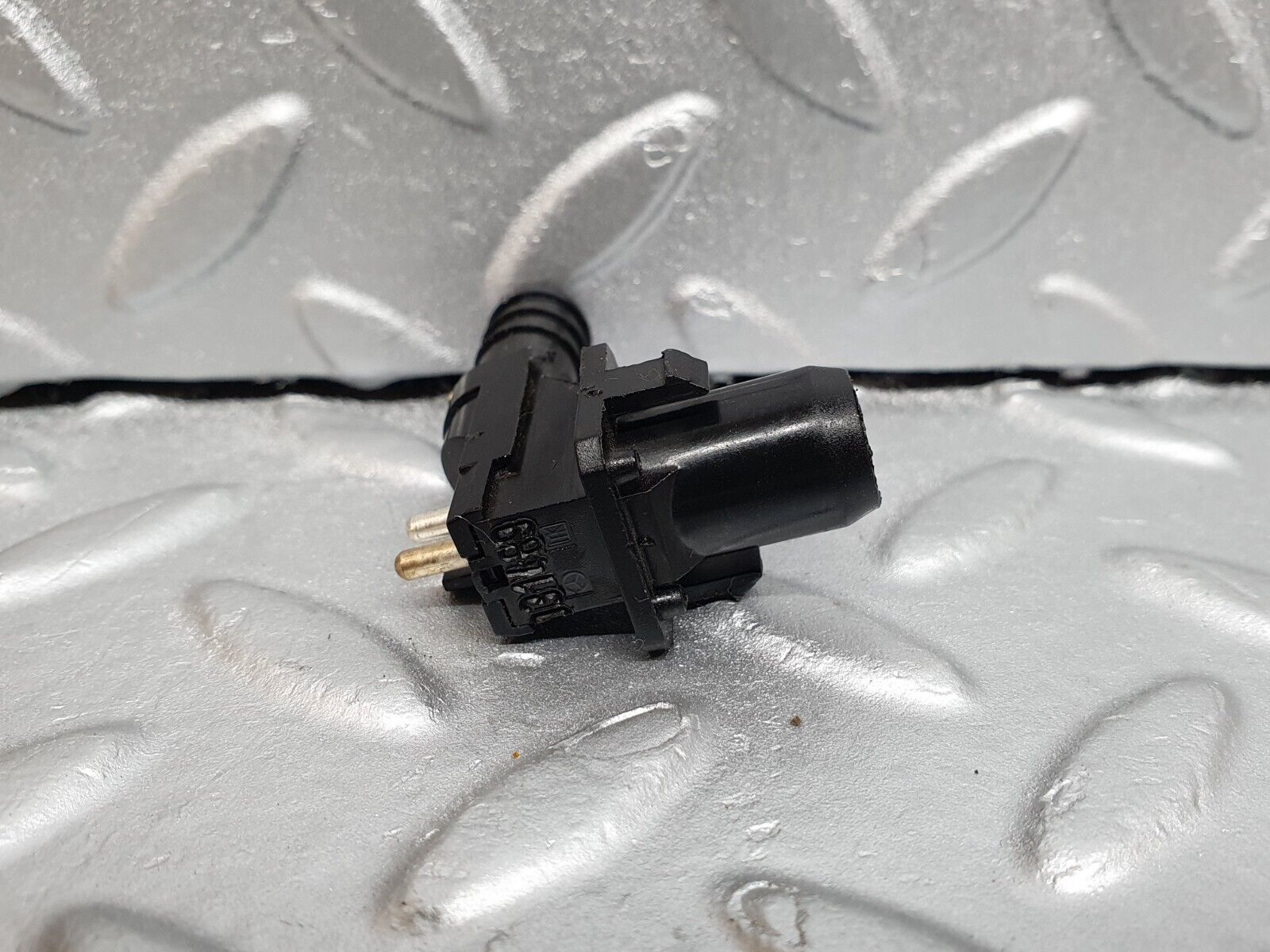41925 Mercedes-Benz W202 C200 Temperature Sensor