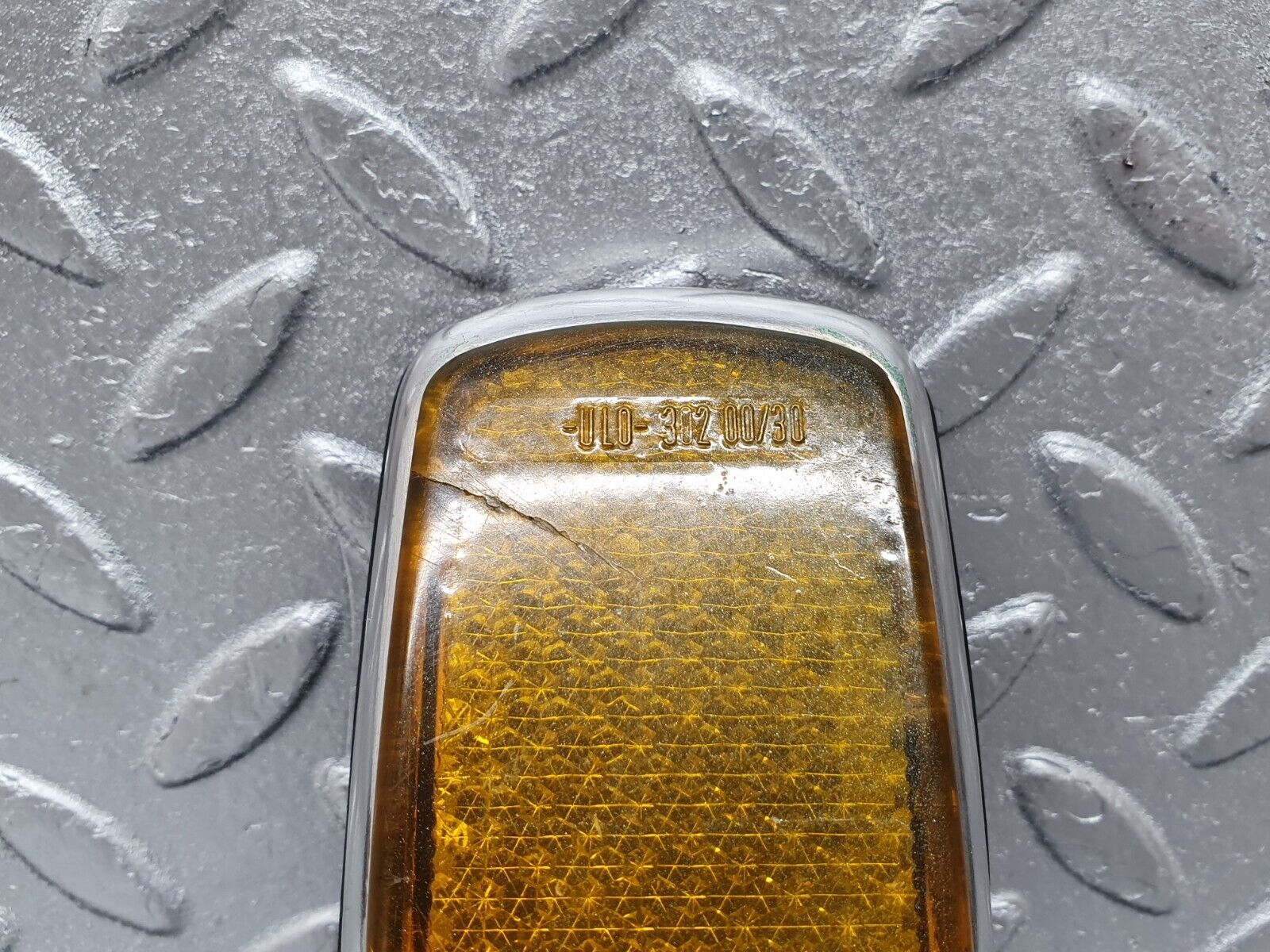 43121 Mercedes-Benz W108 280SE Front Left Side Position Light 0008260741