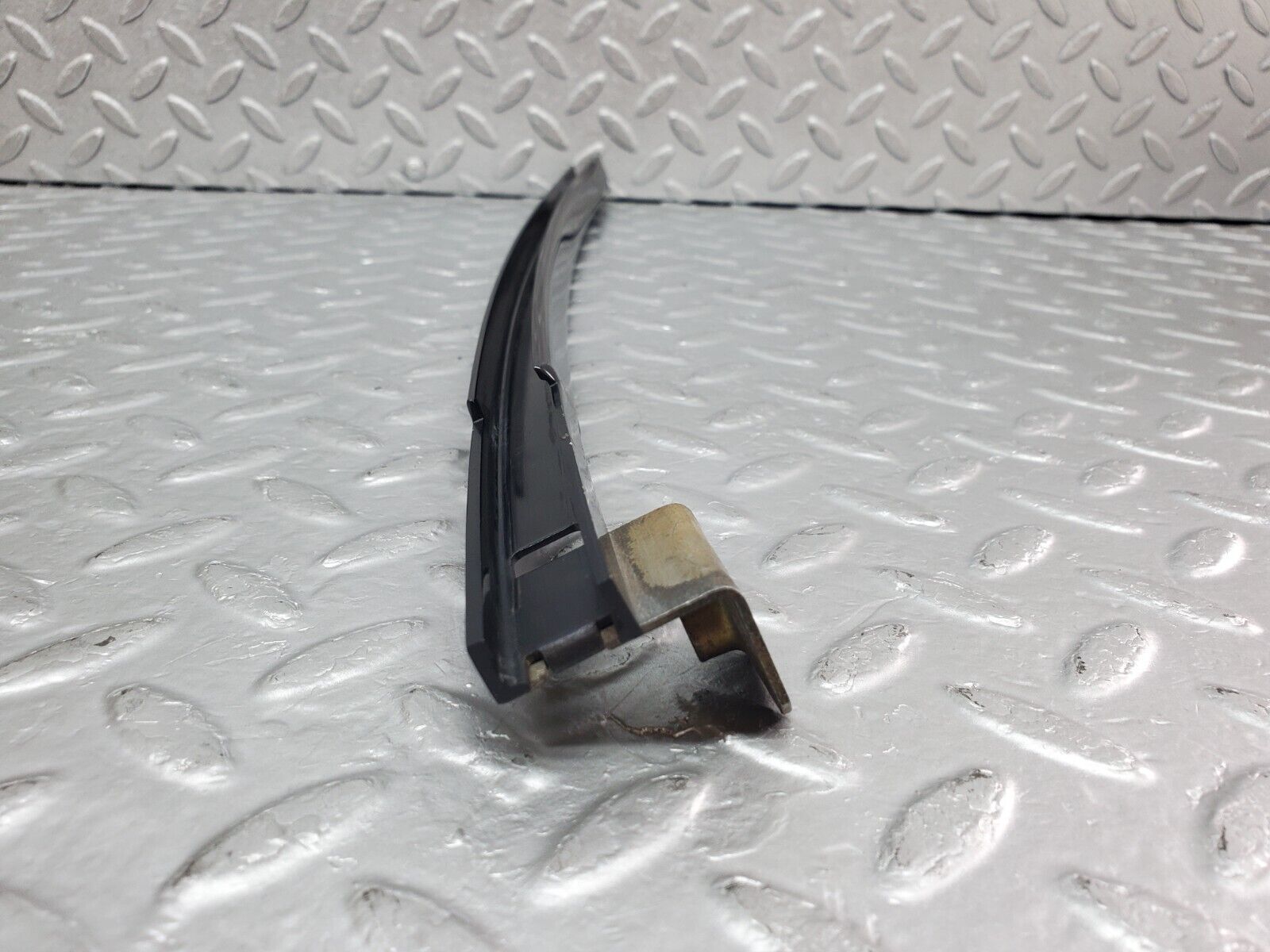 44846 Mercedes-Benz W124 220E Rear Right Window Channel