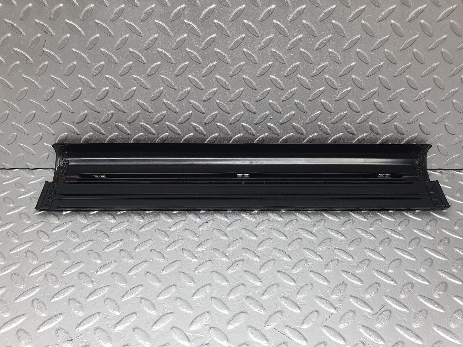 41768 Mercedes-Benz W202 C200 Front Right Door Sill Trim 2026800735