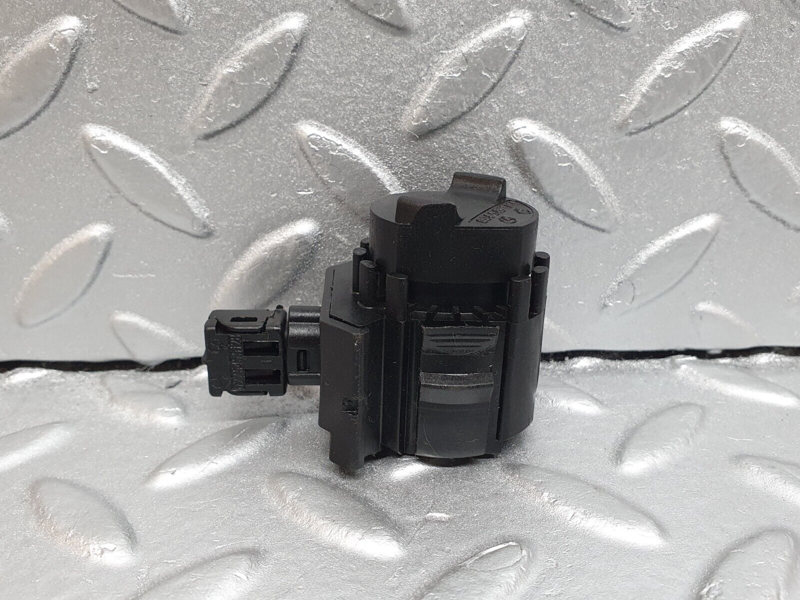 41924 Mercedes-Benz W202 C200 Kick Down Switch 0045451714