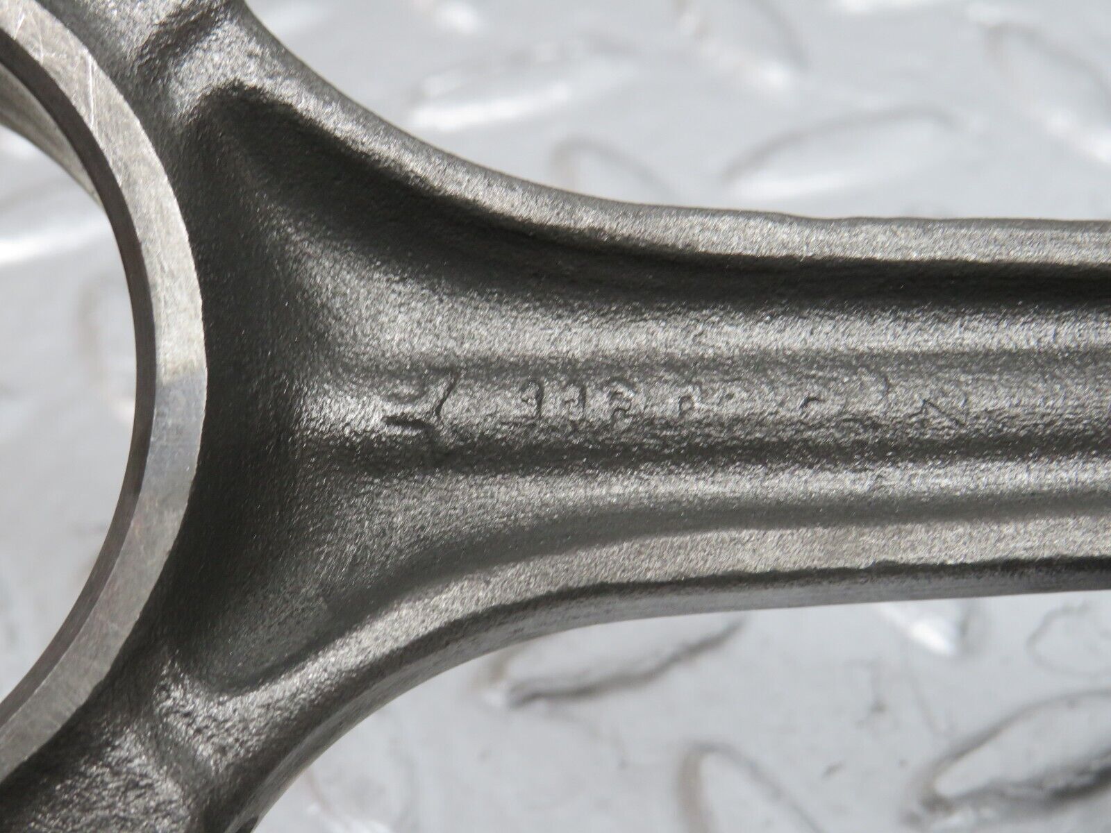 33038 Mercedes-Benz C107 R107 350 V8 Piston With Connecting Rod 92mm 11607