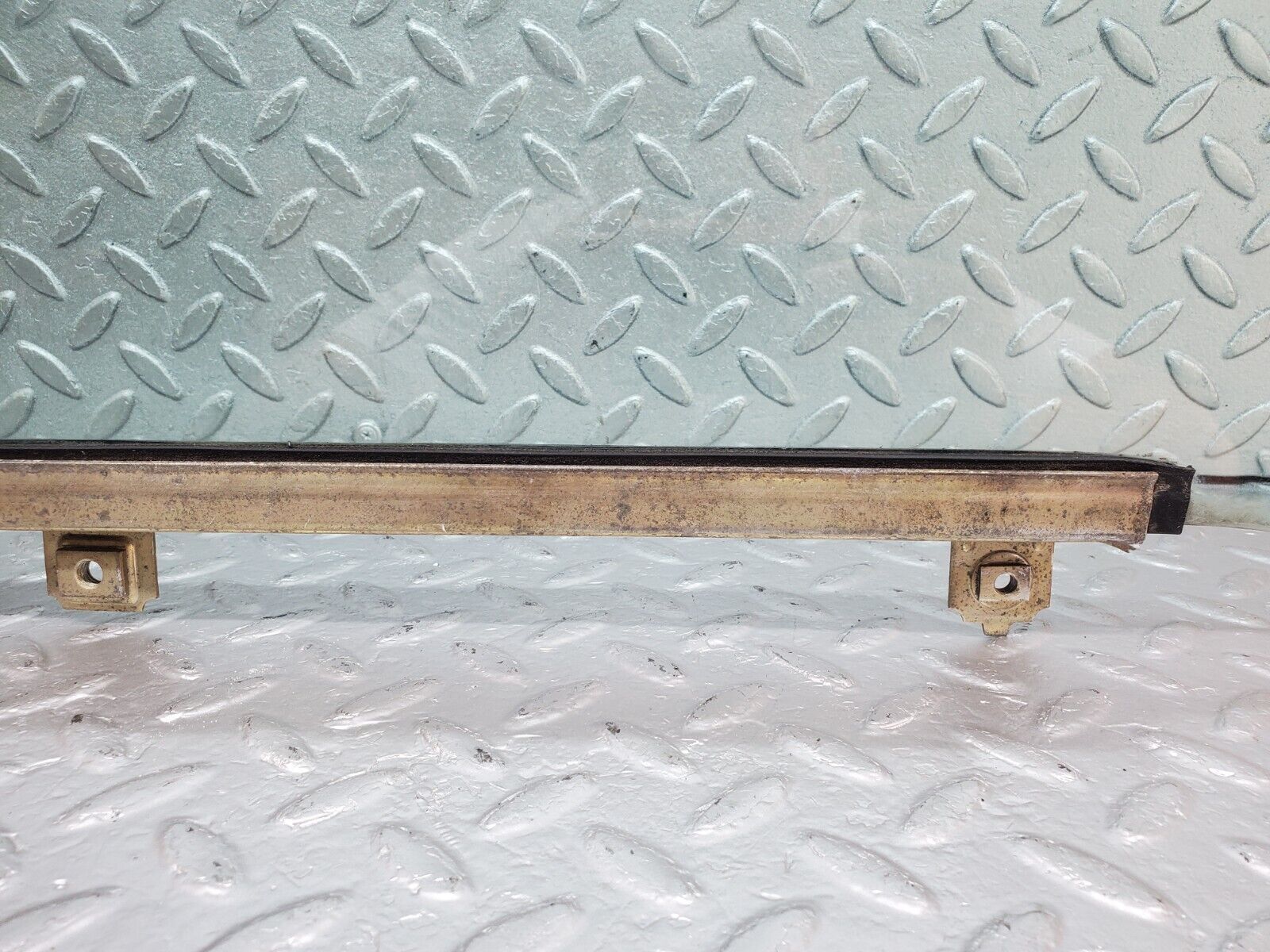 45310 Mercedes-Benz R129 300SL Coupe Right Door Window Glass