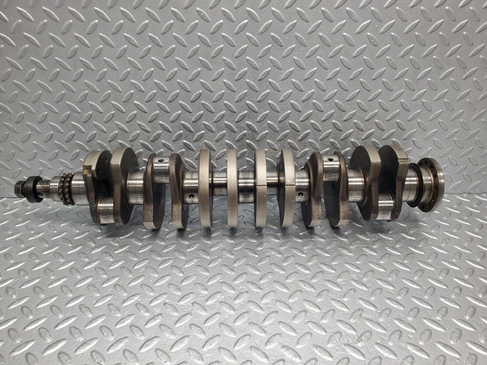 46722 Mercedes-Benz C123 280CE Coupe Crankshaft 1100310701