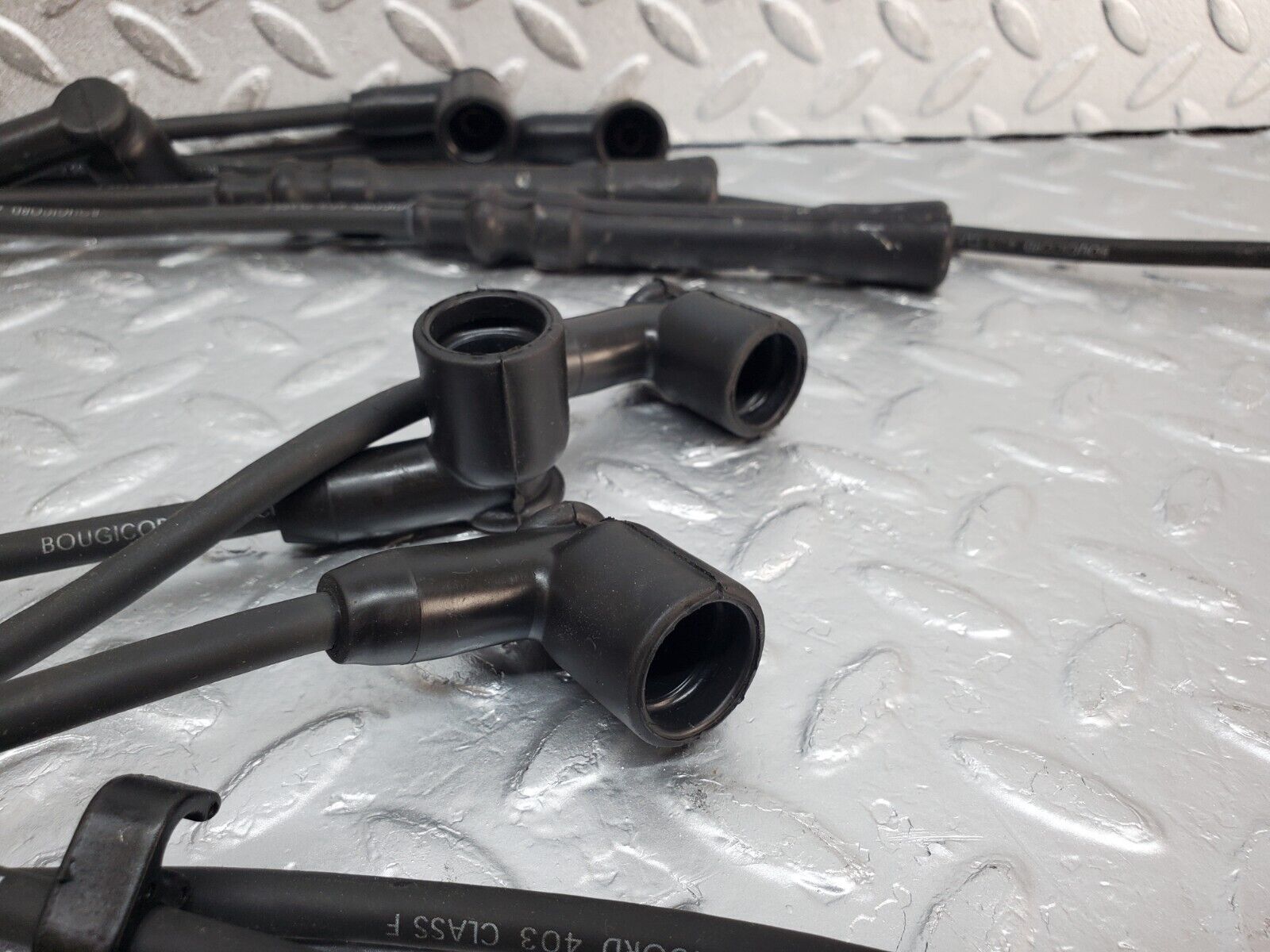 45376 Mercedes-Benz 280E M110.983 Ignition Coil Lead Set