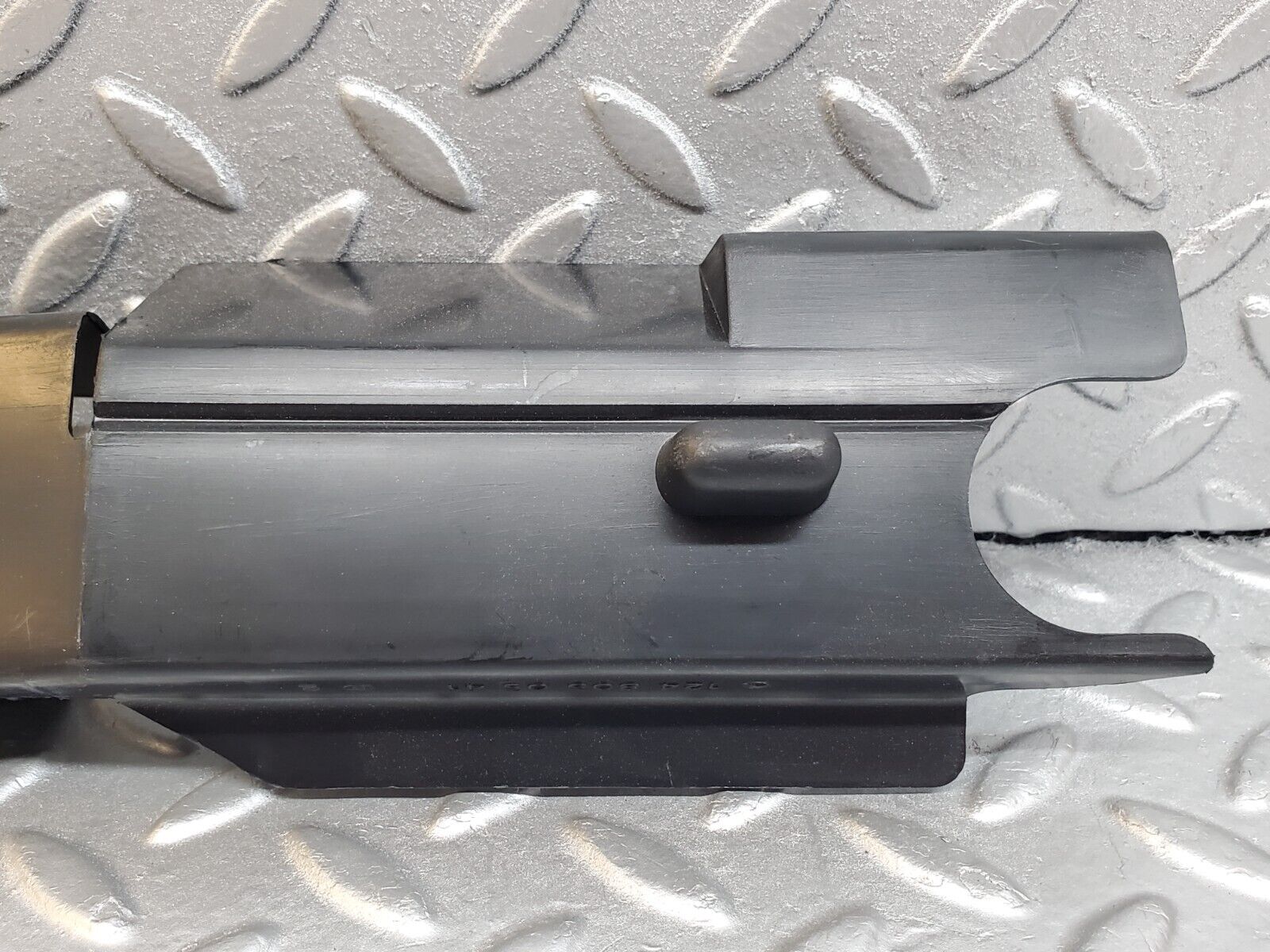 44726 Mercedes-Benz W124 220E Trunk Lid Lock Control Rod Cover 1248050541