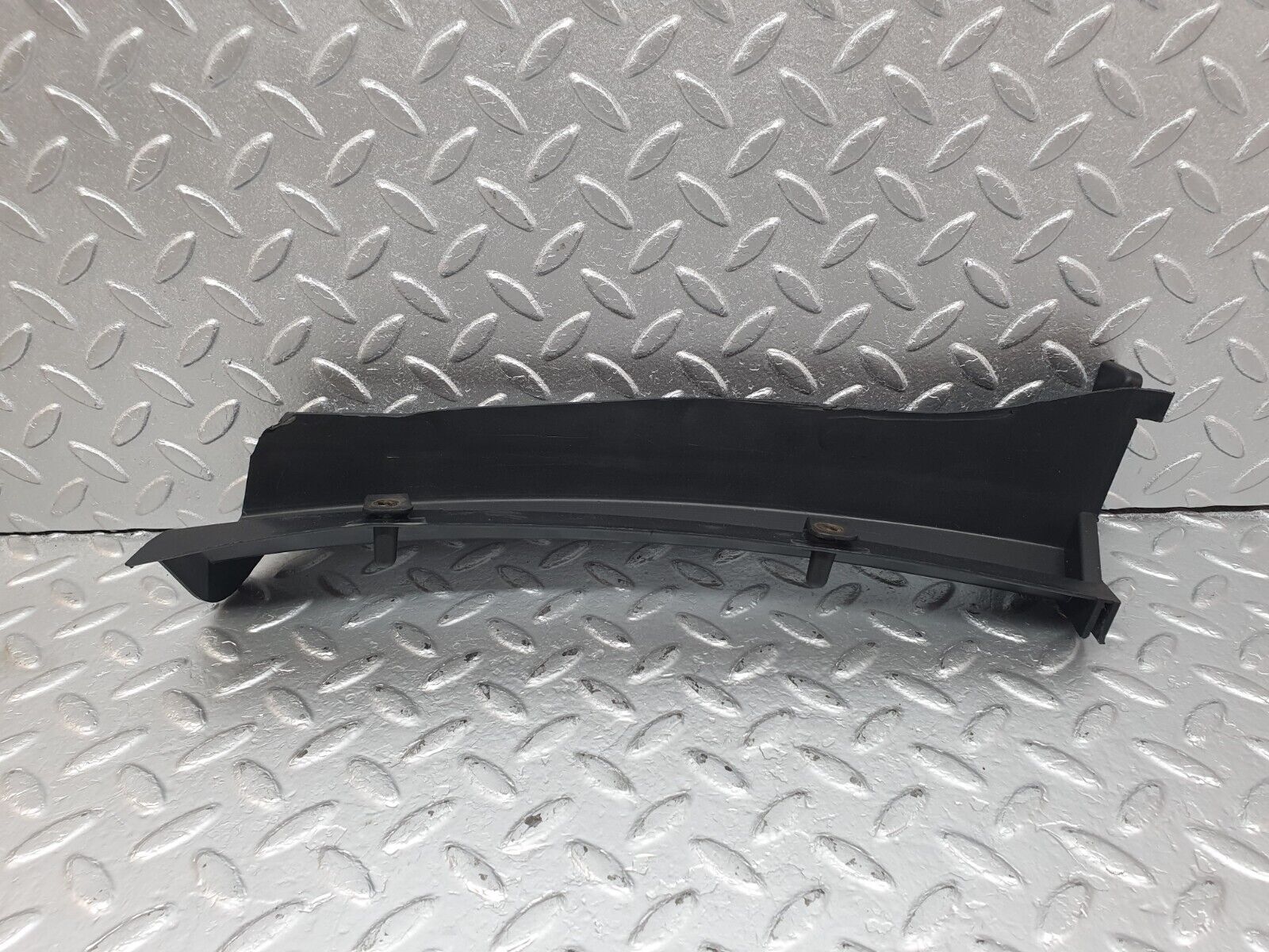 42431 Mercedes-Benz R129 320SL Coupe Windscreen Drain Channel Left 1298310536