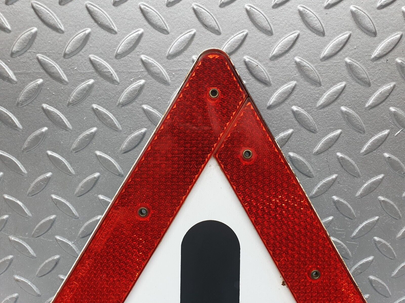 42677 Mercedes-Benz W201 190 2.0L Warning Triangle