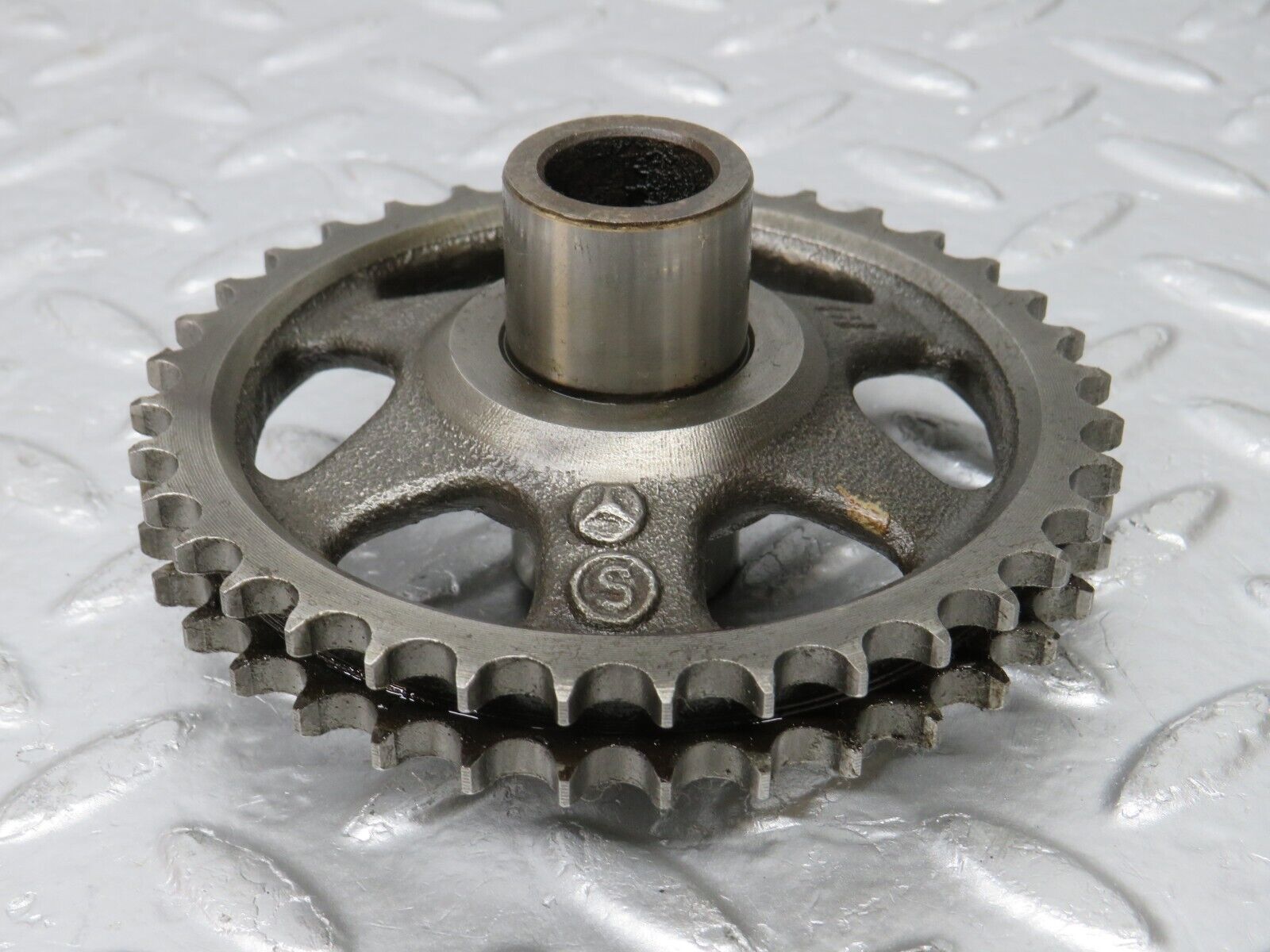 32947 Mercedes-Benz C107 R107 450 V8 Timing Gear Sprocket 1160770312