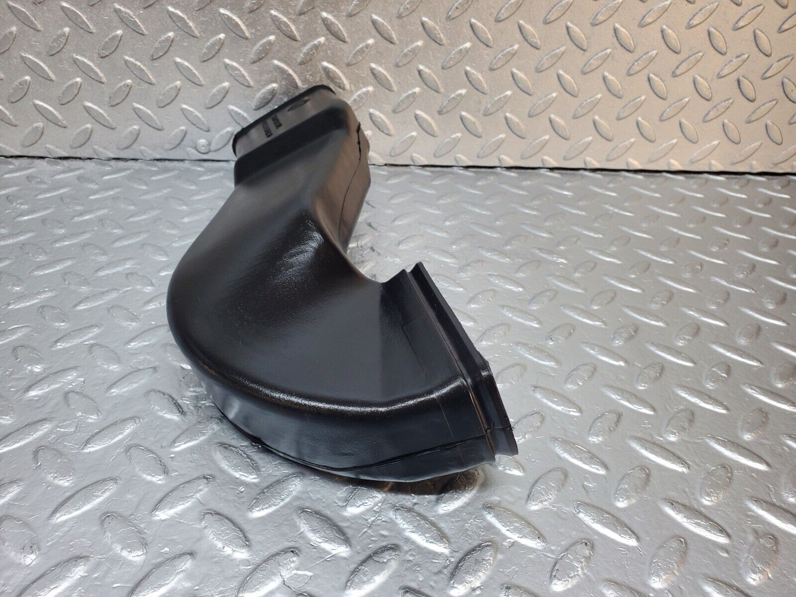 45927 Mercedes-Benz W126 420SE Dashboard Air Duct Right 1268312546