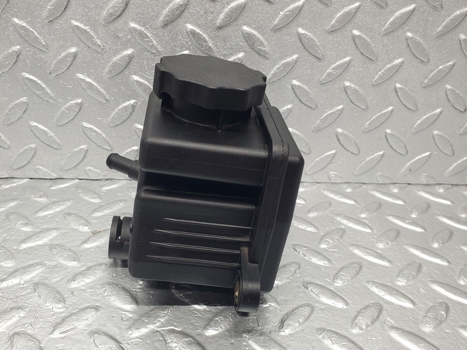 46905 Mercedes-Benz R129 320SL Coupe Power Steering Fluid Reservoir Tank 0004600183