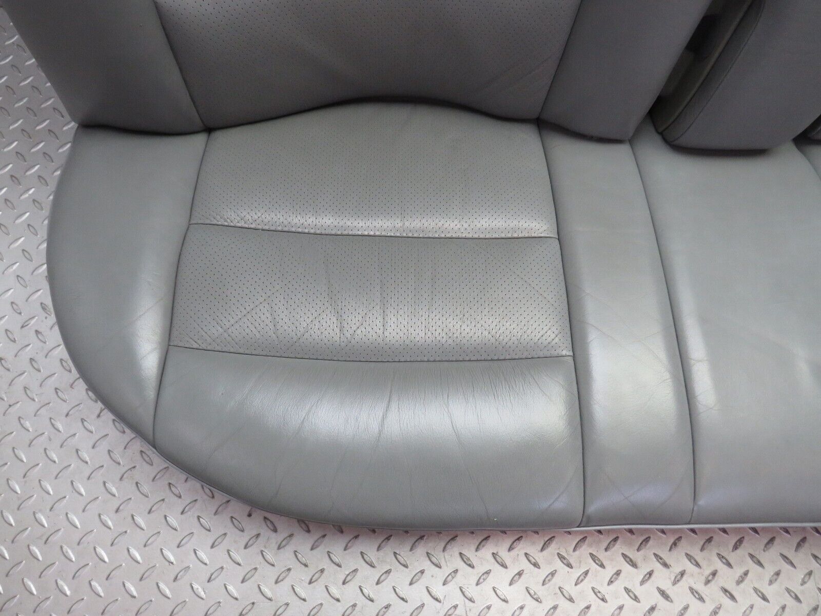 42911 Mercedes-Benz W126 420SE Rear Seat Leather Grey 1269202750 1269202716