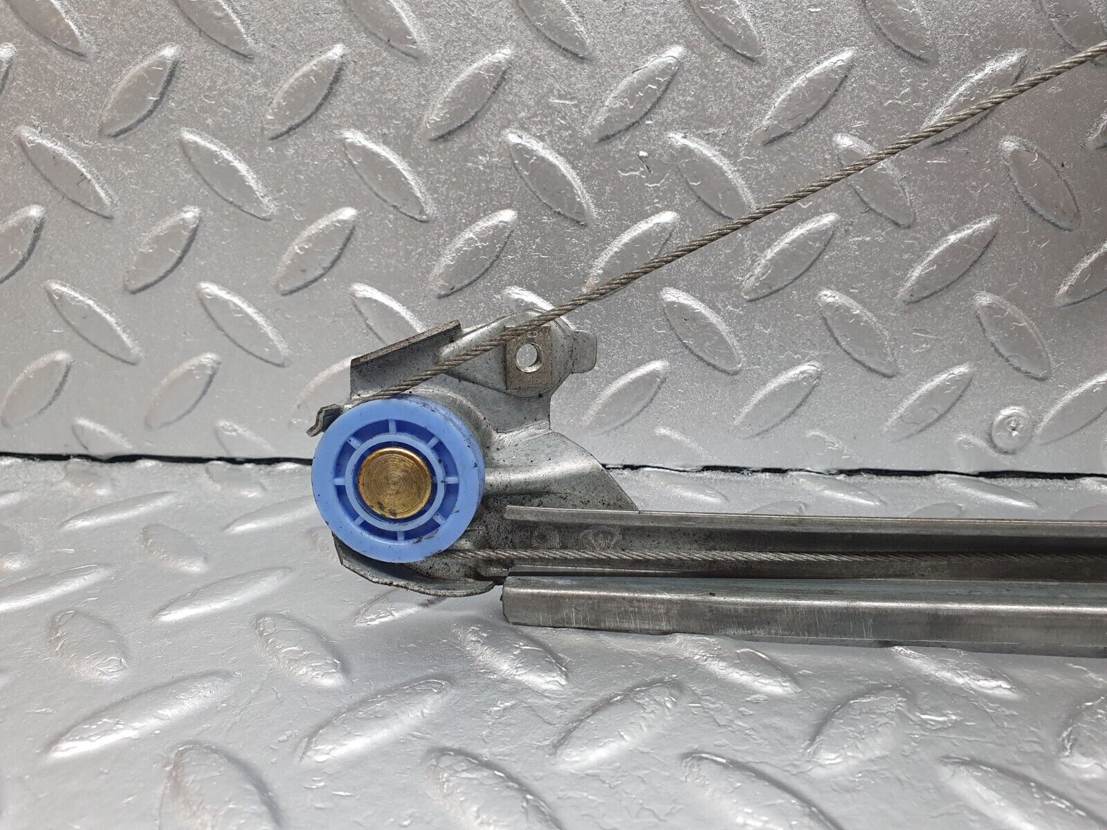 42790 Mercedes-Benz W201 190 2.0L Rear Right Manual Window Regulator