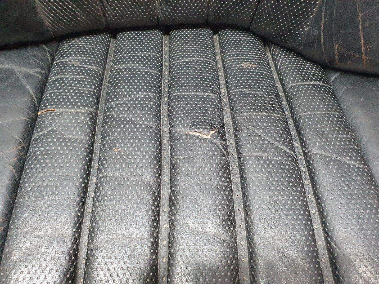 43479 Mercedes-Benz W108 280SE Rear Seat Leather Black 1099240216