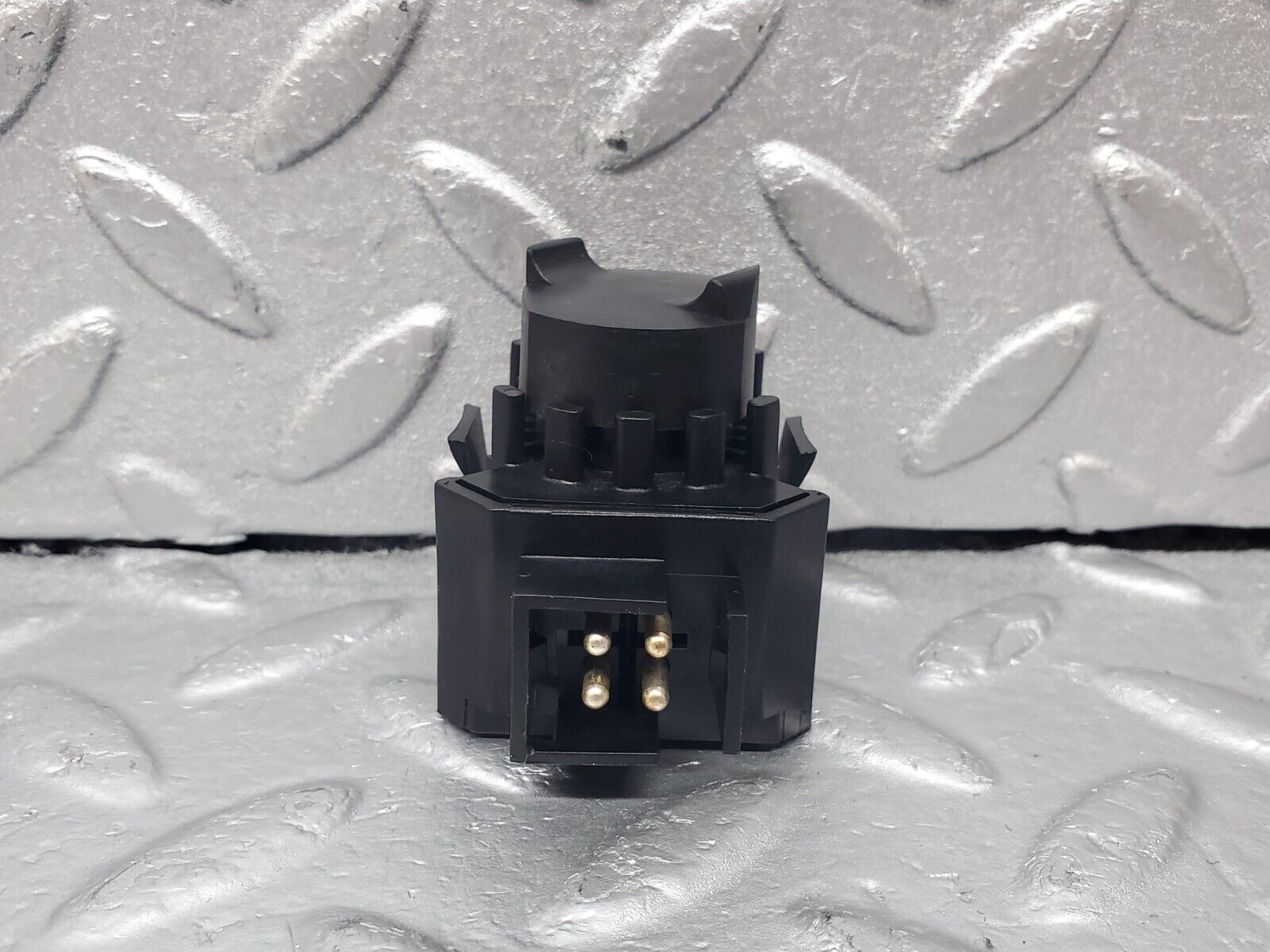 45541 Mercedes-Benz W126 420SE Kick Down Switch 0025452214