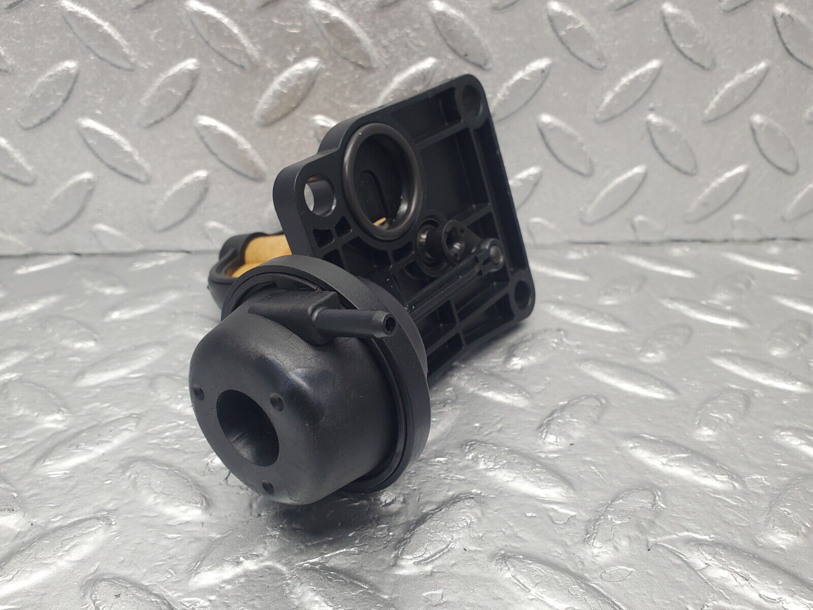 46188 Mercedes-Benz W124 280E Air Intake Resonance Valve