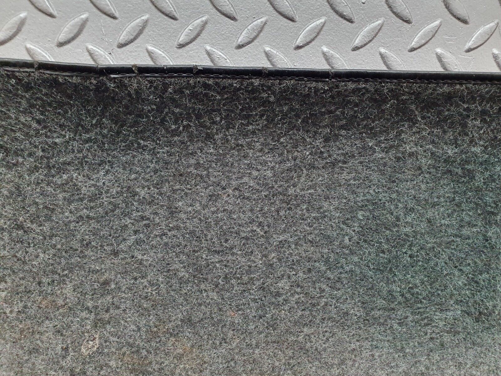 41716 Mercedes-Benz W124 200E Trunk Boot Floor Carpet