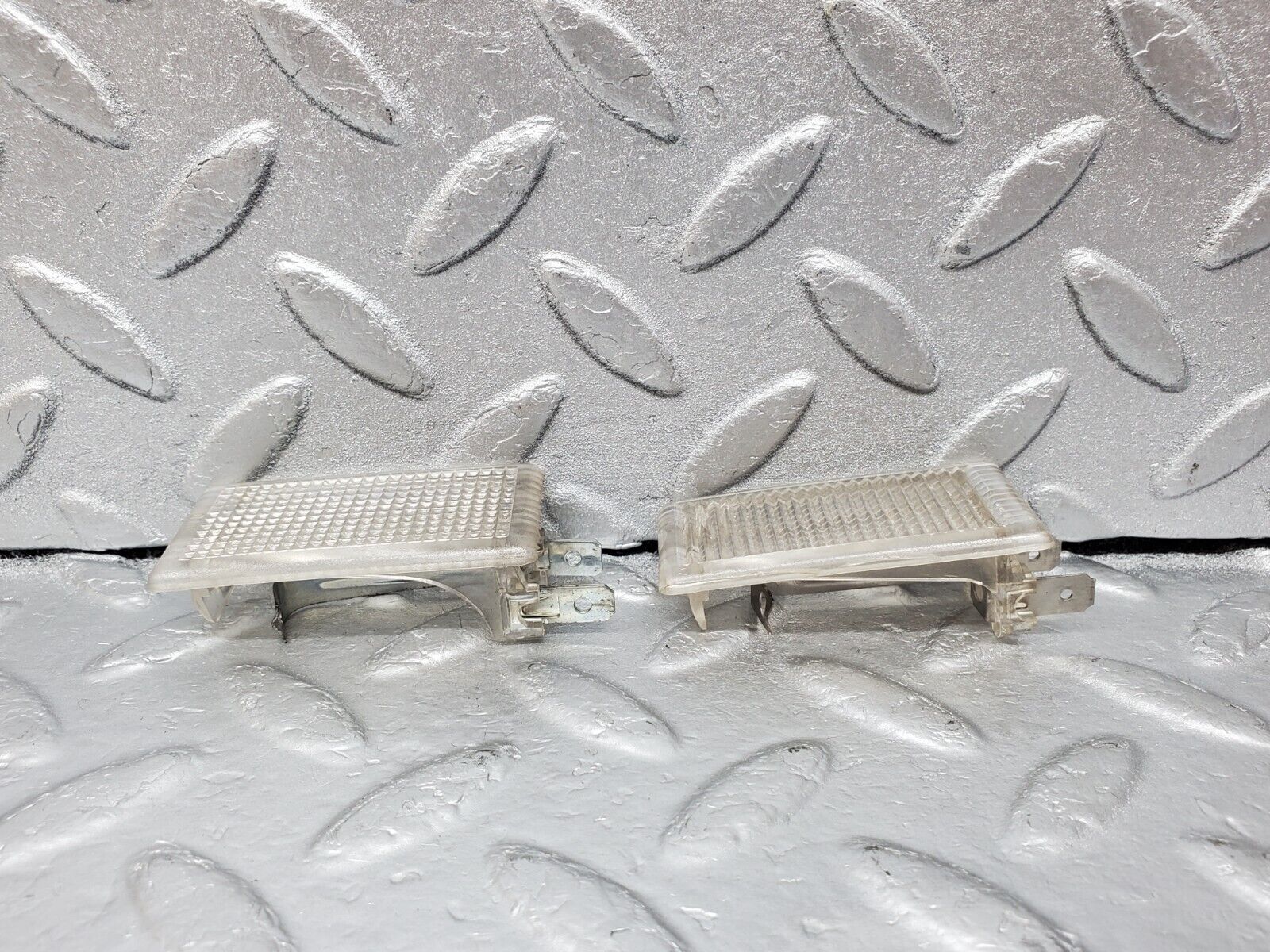 45741 Mercedes-Benz W126 420SE Door Interior Light 2x