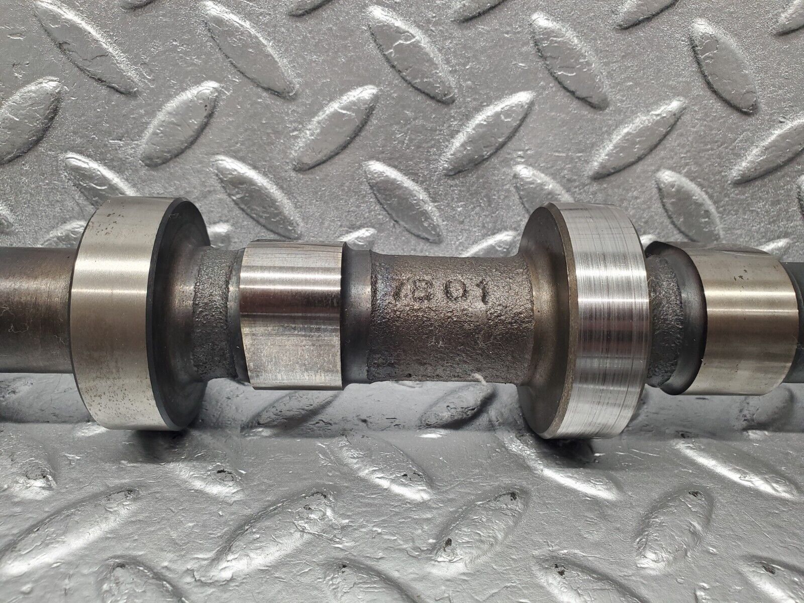 46613 Mercedes-Benz C123 280CE Coupe Camshaft Exhaust Side 1100517801