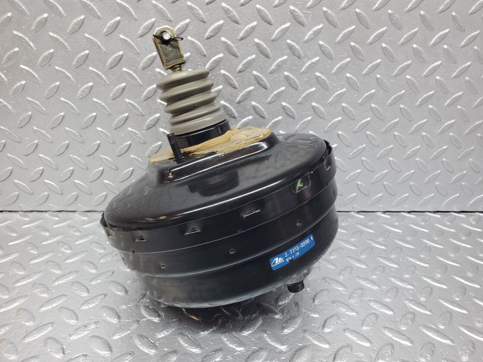 45715 Mercedes-Benz W126 420SE Brake Booster ATE 3.7757-0201.4