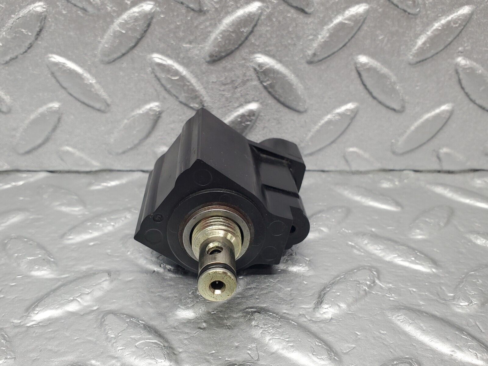 46303 Mercedes-Benz W124 280E Automatic Gearbox Solenoid Valve 722.433 0003041890