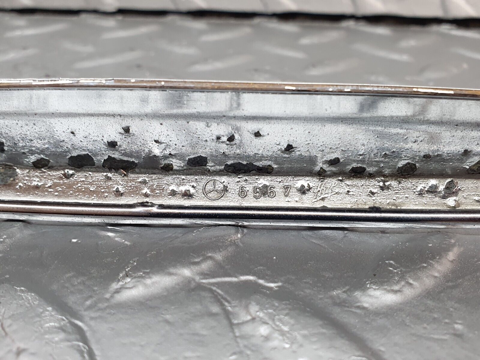 43156 Mercedes-Benz W108 280SE Trunk Lid Chrome Handle