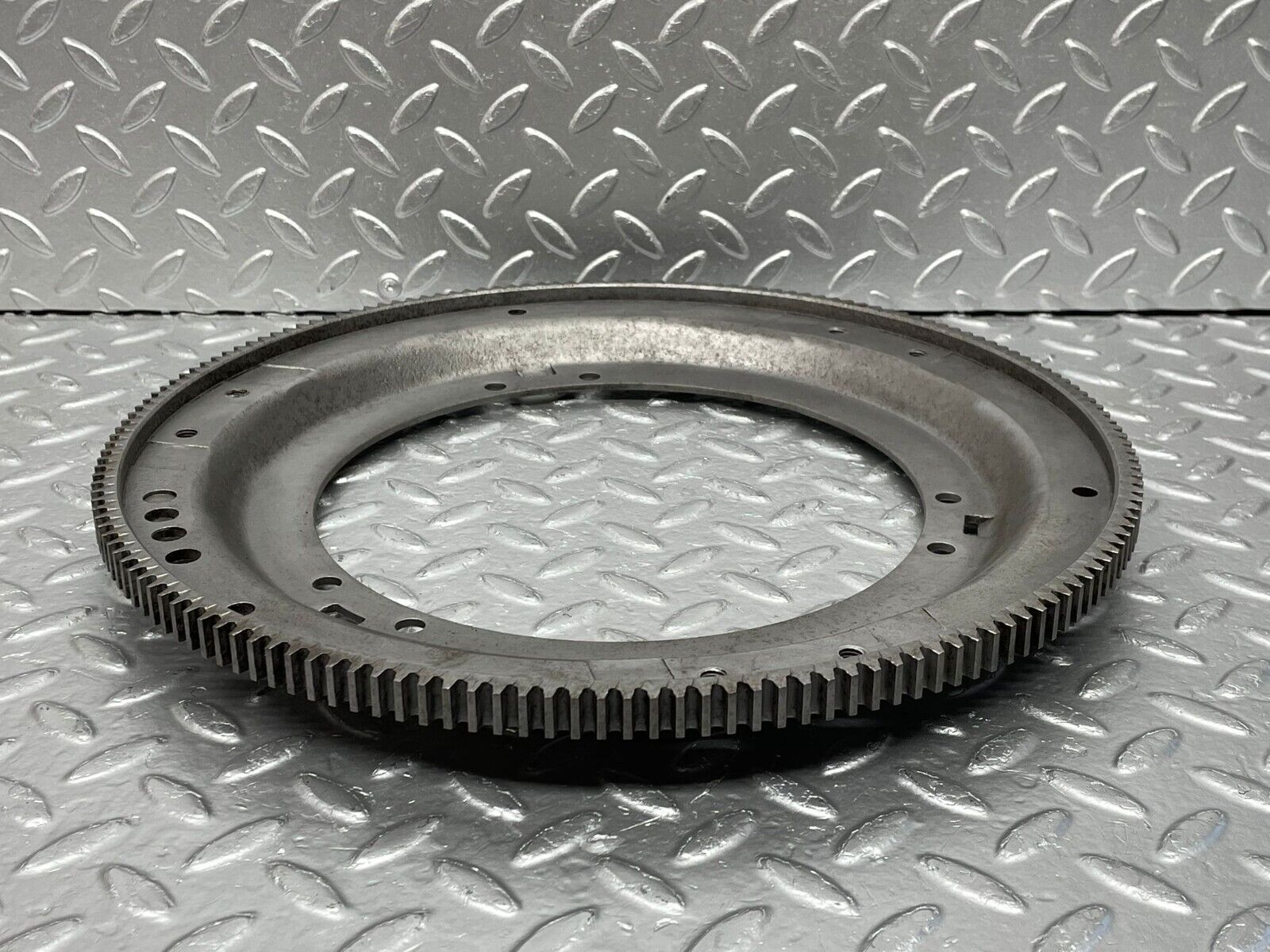 32752 Mercedes-Benz C107 R107 350 V8 Starter Ring