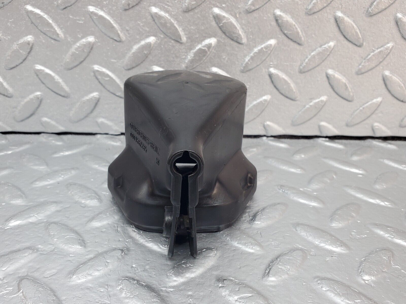 45070 Mercedes-Benz R129 300SL Coupe Ignition Coil Cover Cap 0001582285