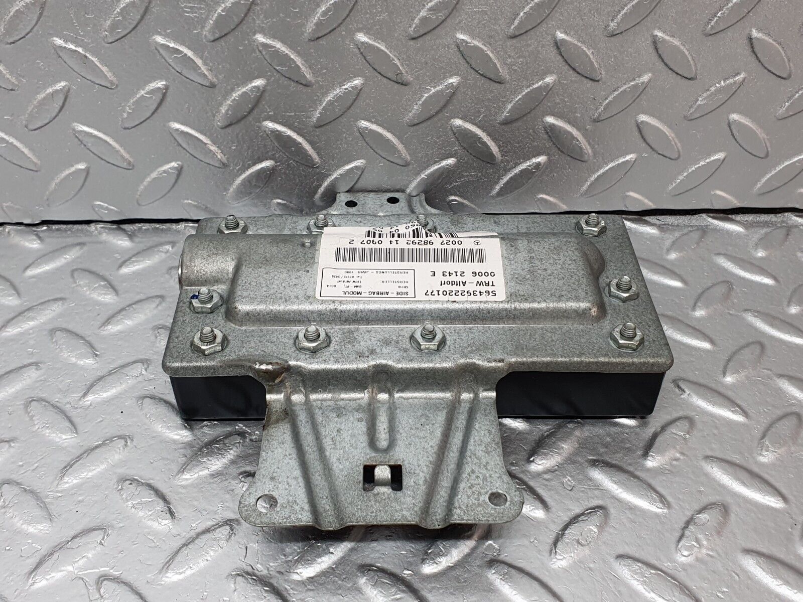 41752 Mercedes-Benz W202 C200 Right Side Airbag Module 002798292 1708600405